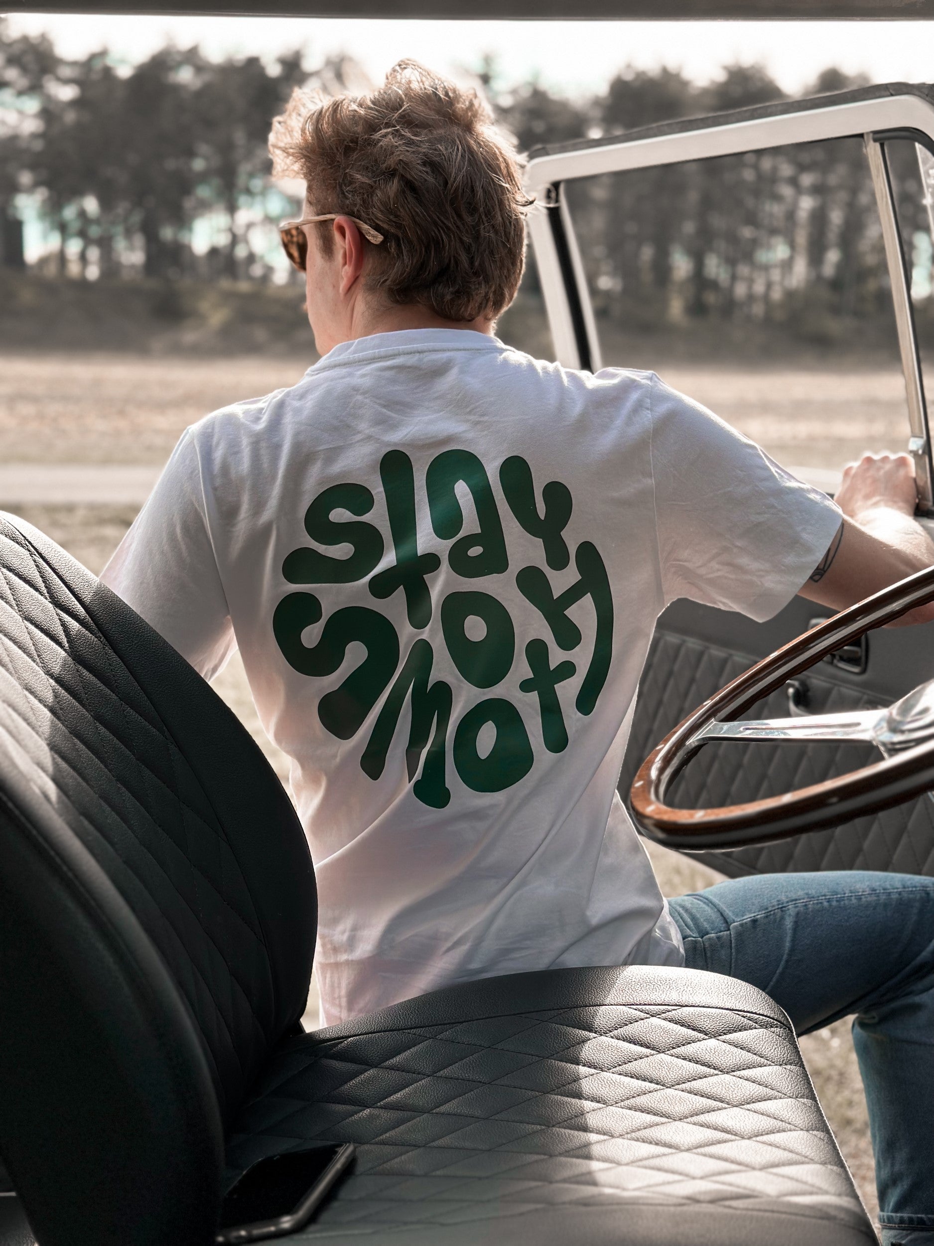 White T / Stay Smooth Green Front+Back Men