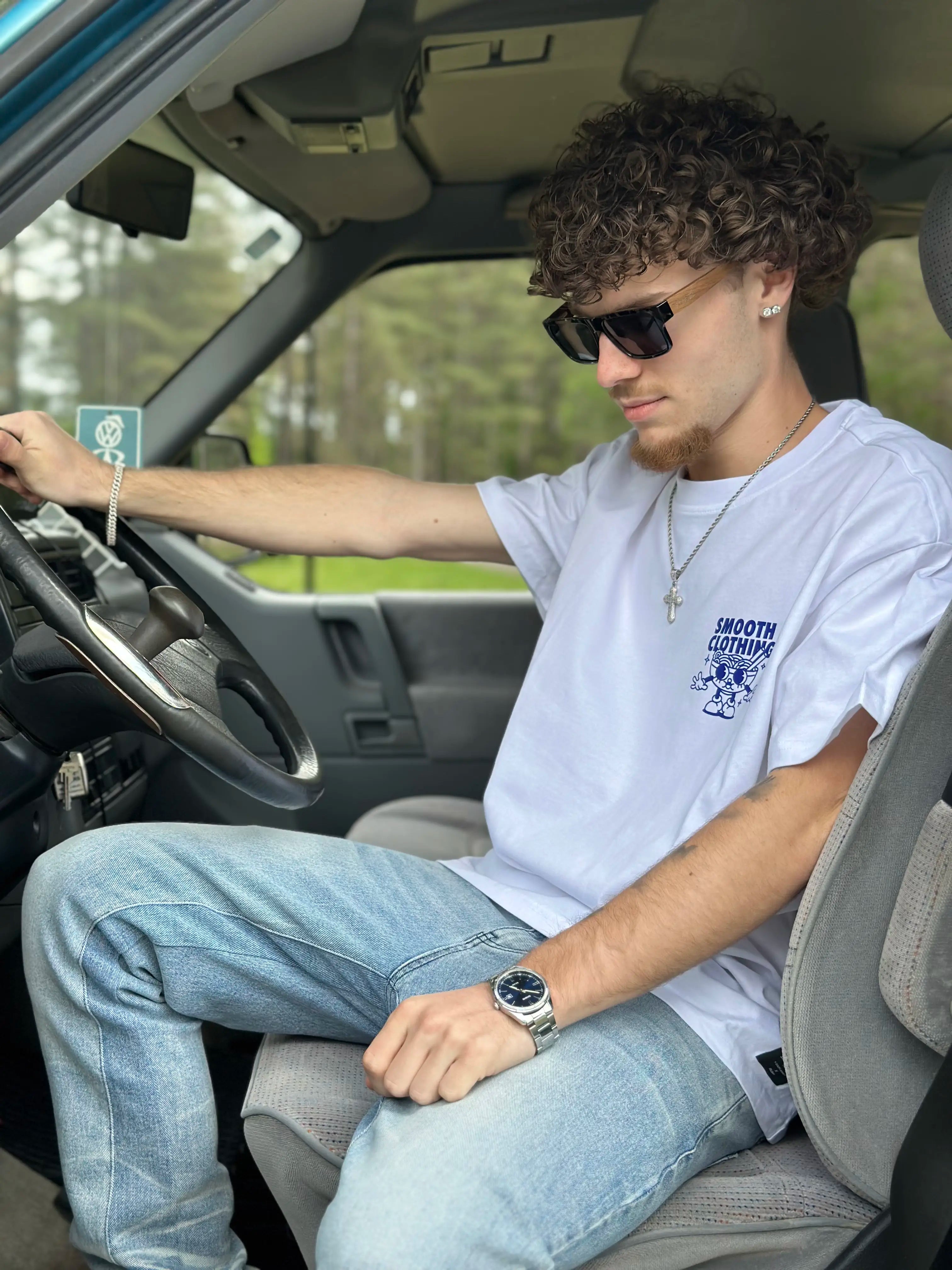 White Heavy T / Noods Blue Front+Back Men