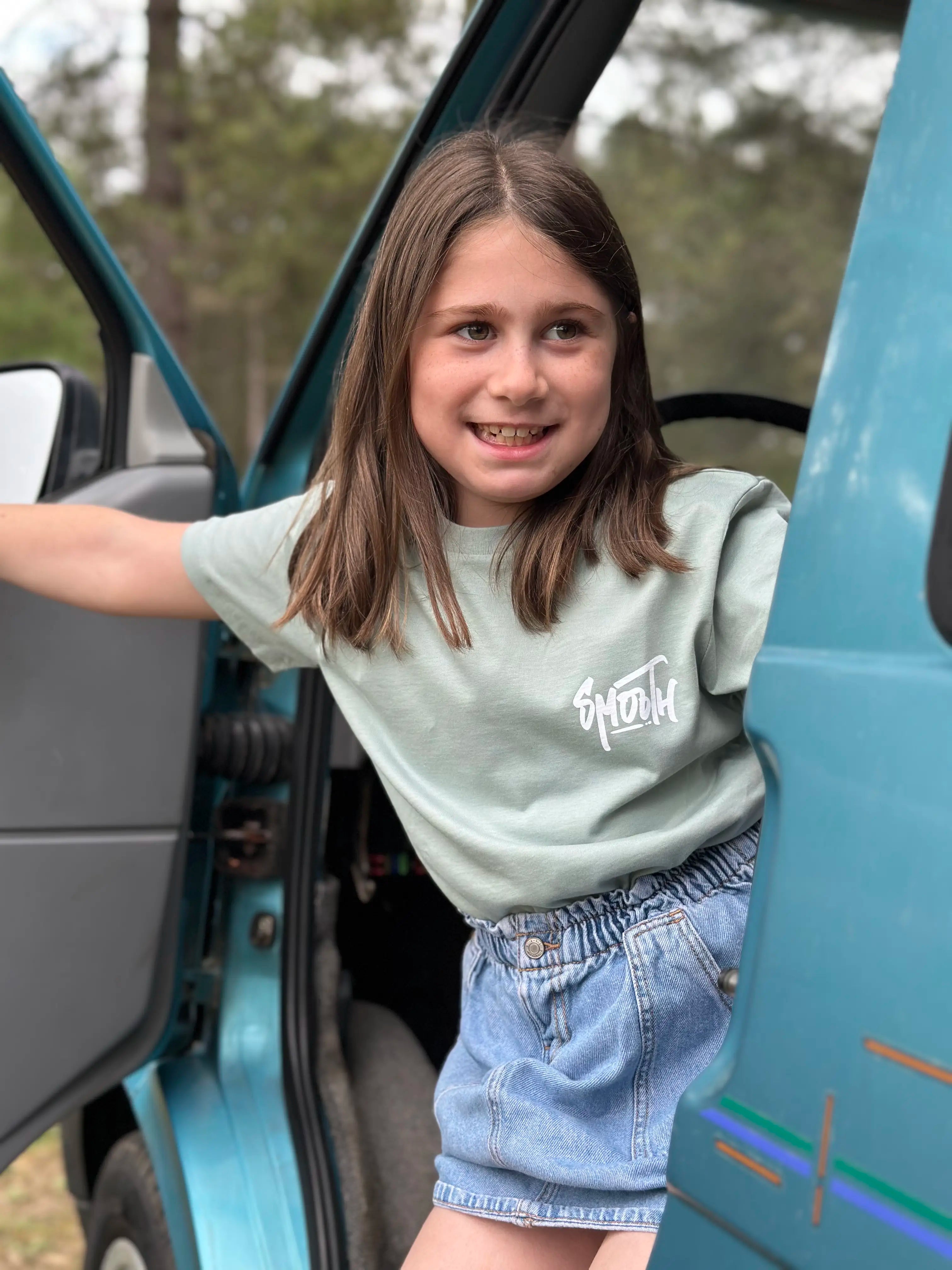 Aloe Kids T / Dainty White Front+Back Girls