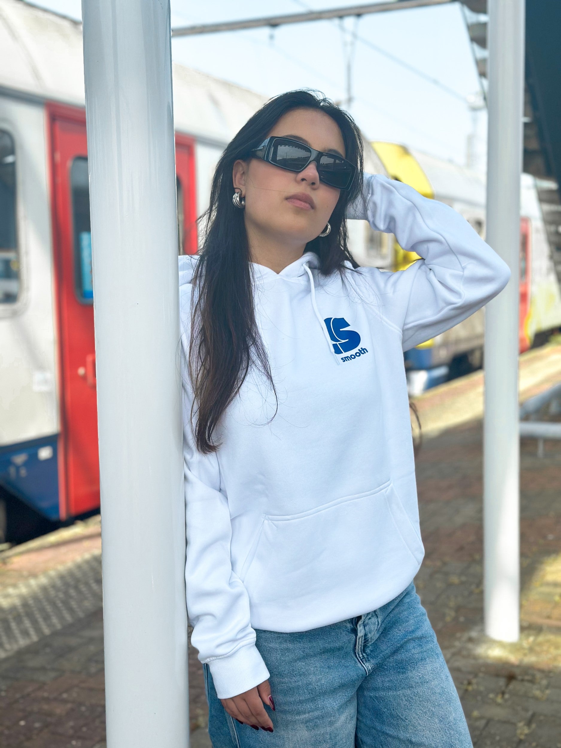 White Hoodie / S Logo Blue Front+Back Women