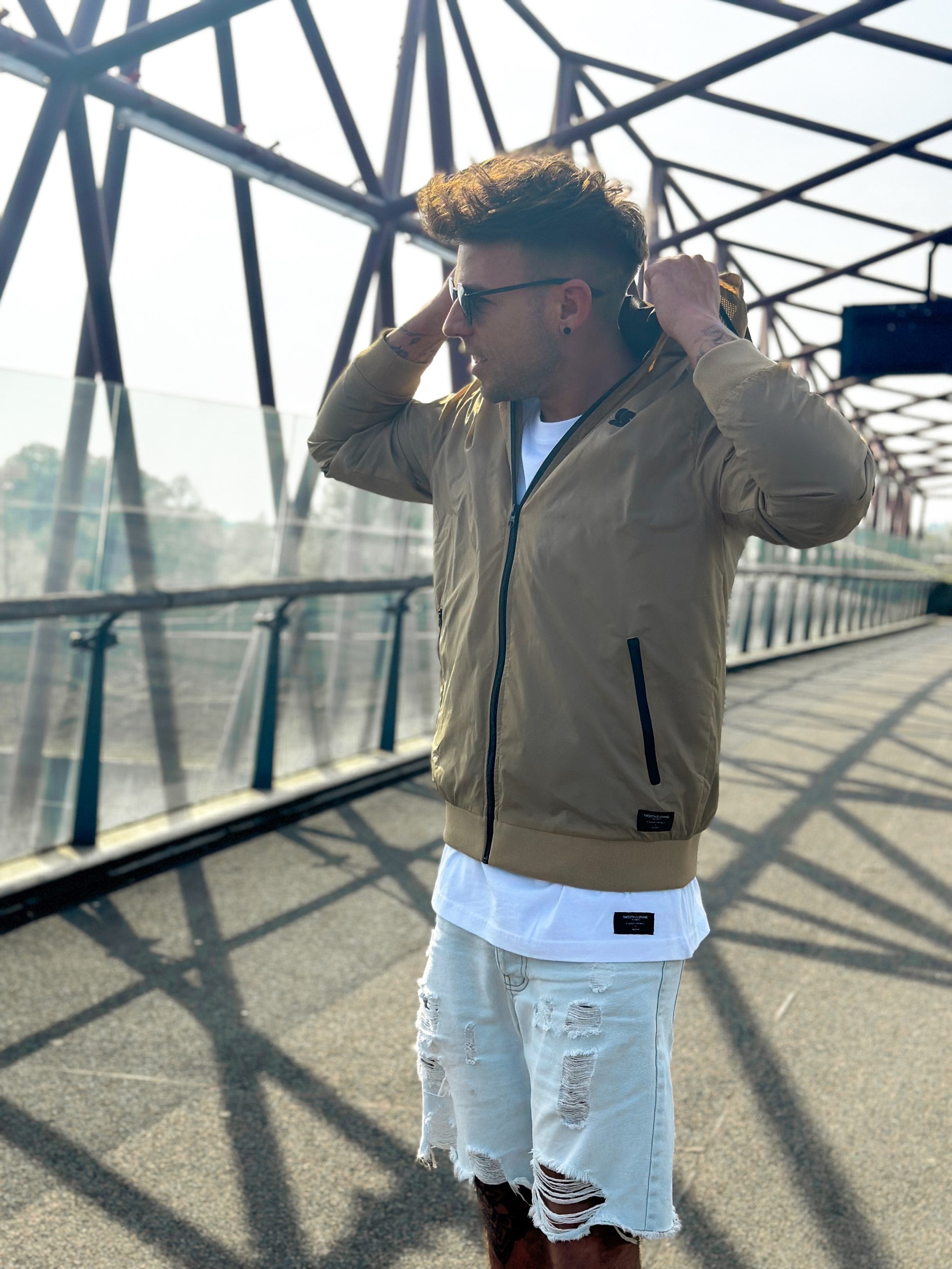 Sand Windbreaker / S Logo Black Embroidered Men