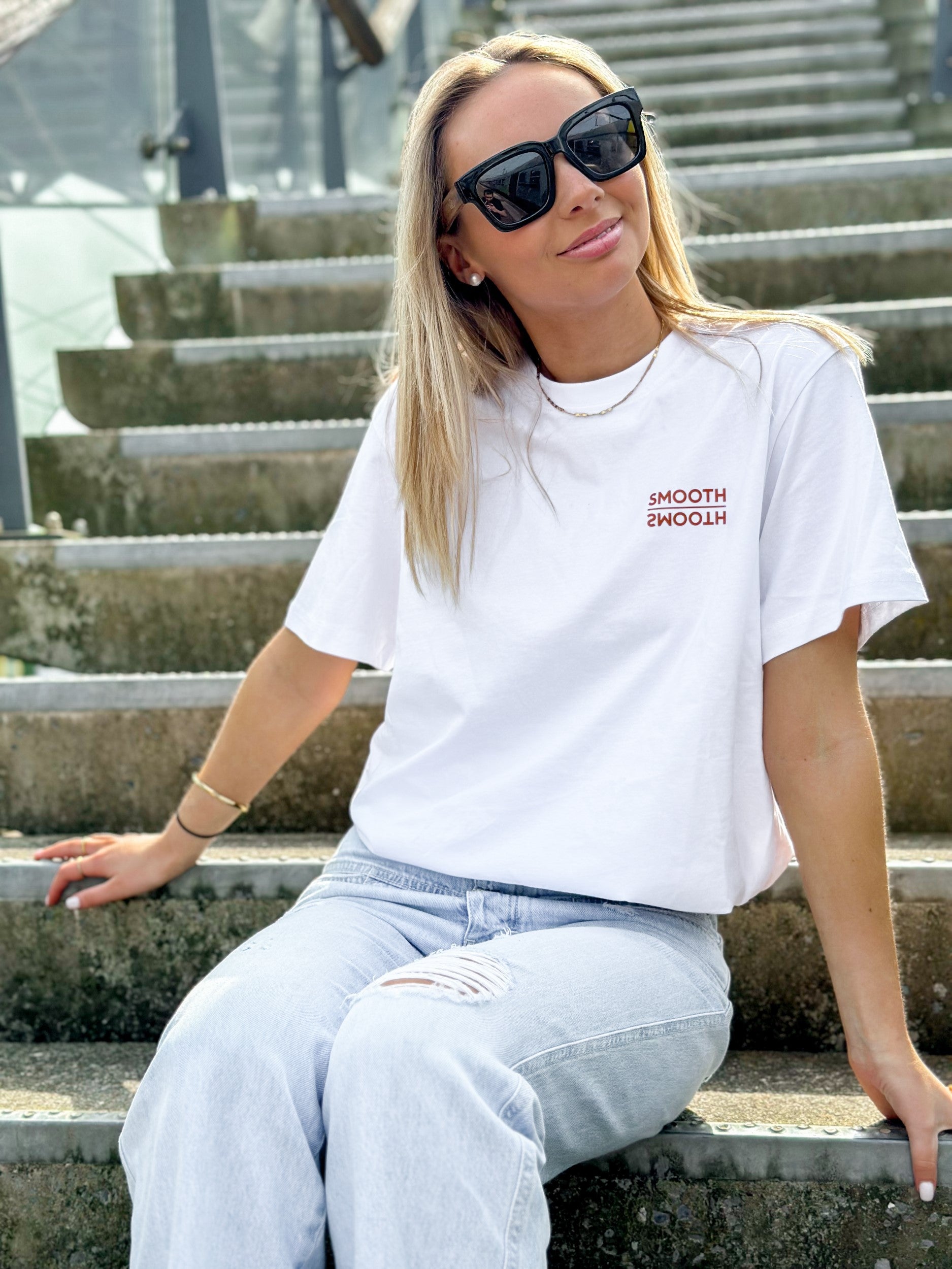 White T / Mountains Front+Back Women
