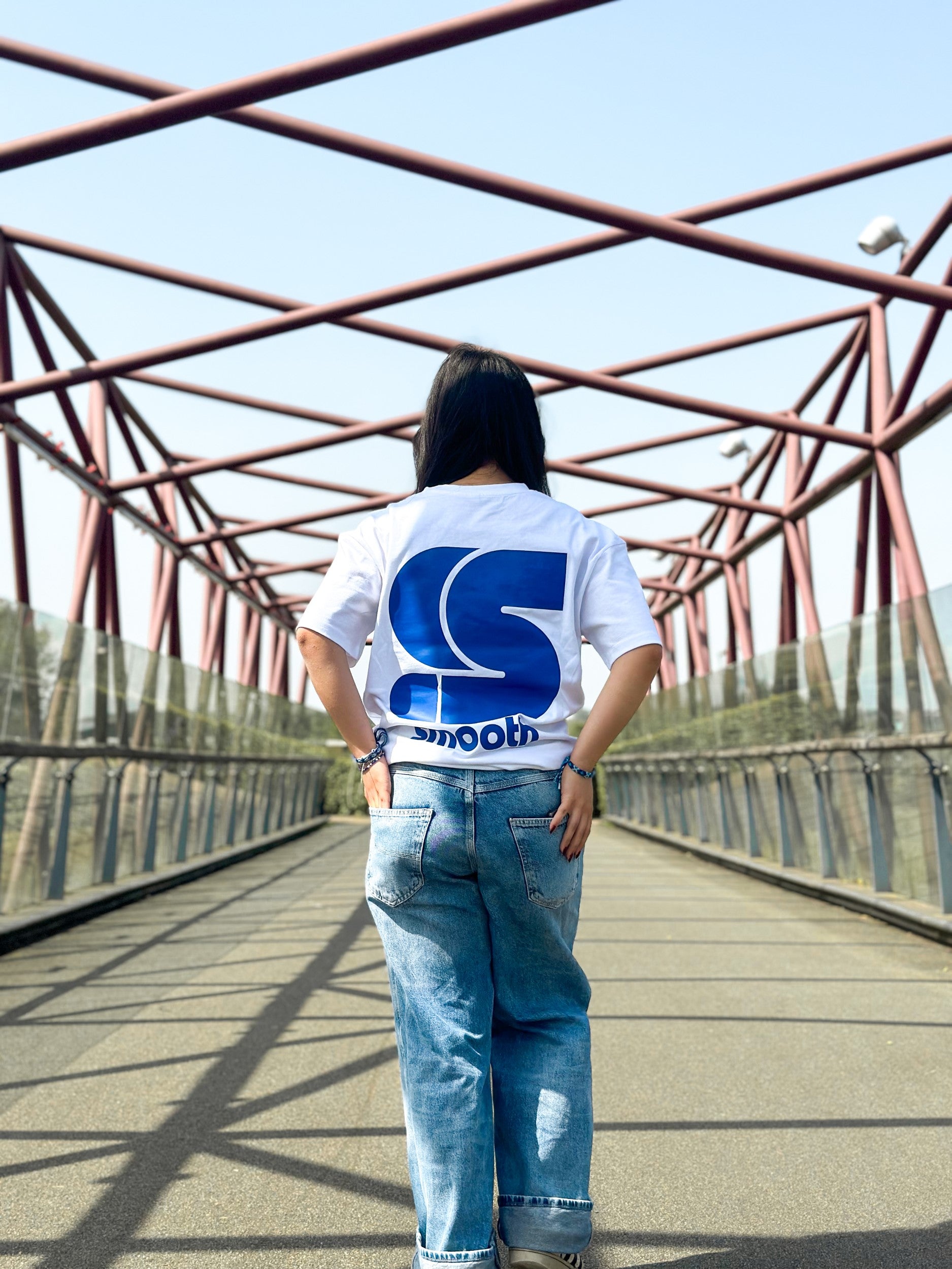 Heavy White T / S Logo Blue Front+Back Women