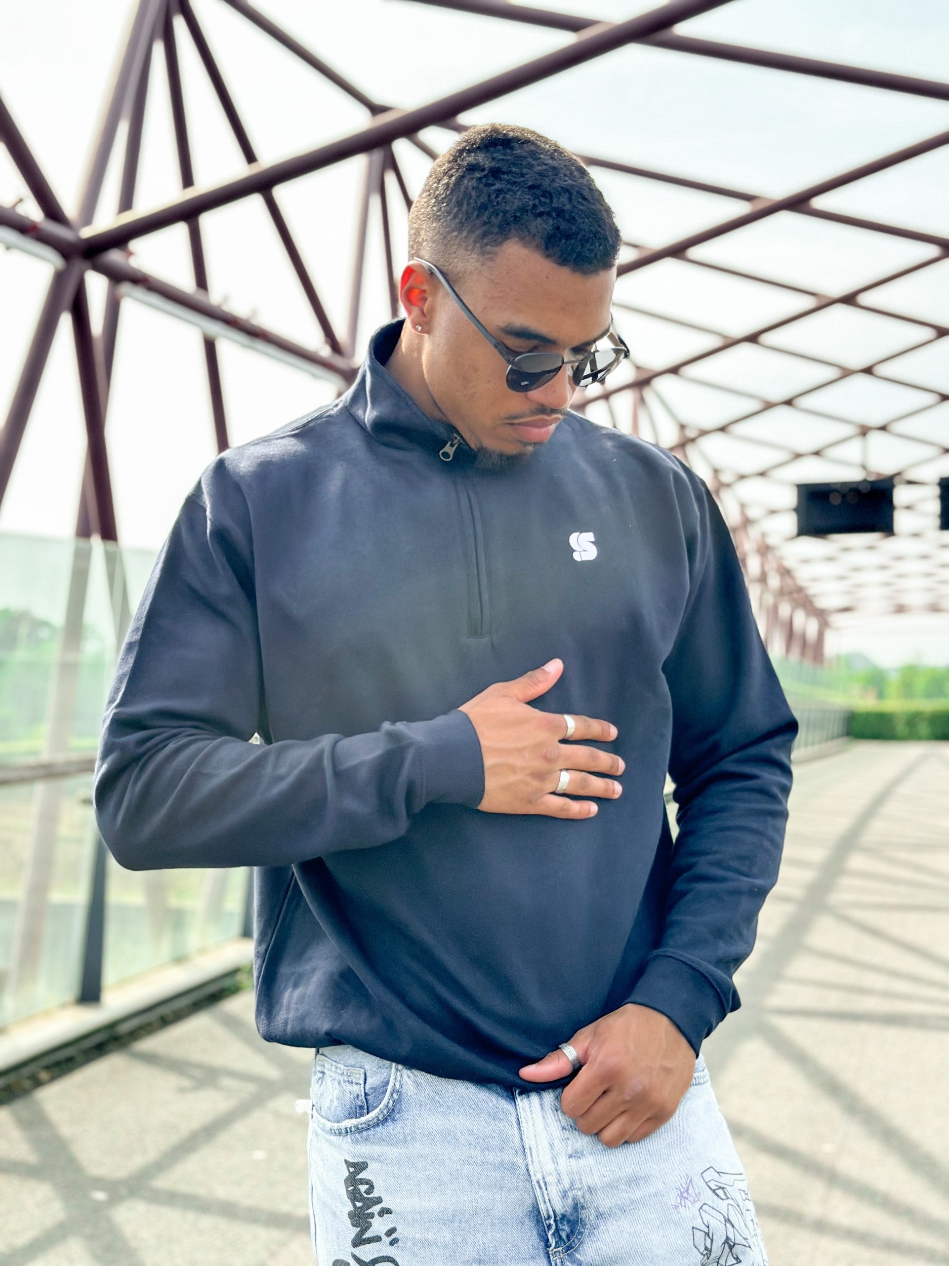 Navy Half Zip Crew / S Logo White Embroidered Men