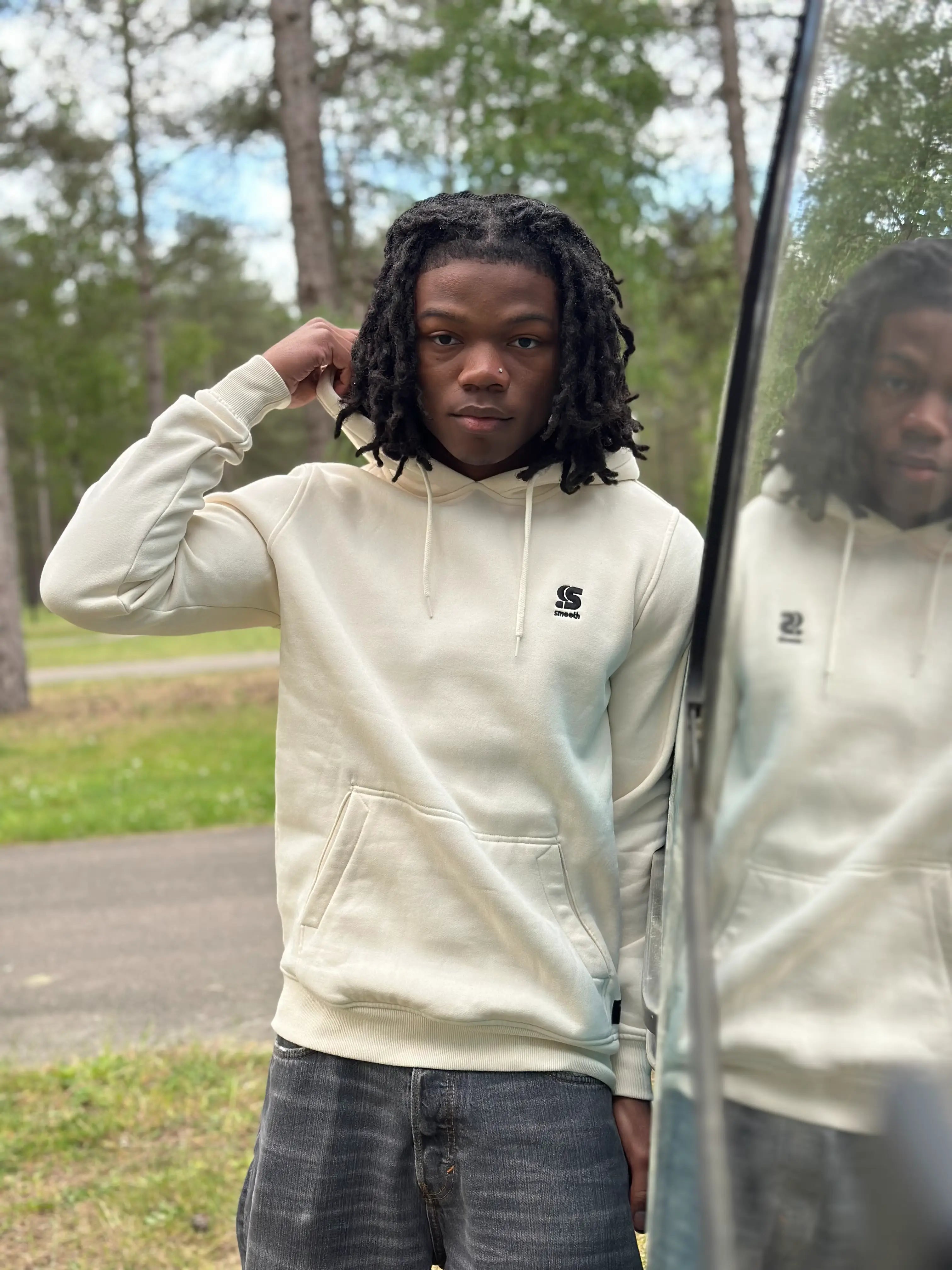 Ivory Hoodie / S Embroidered Black Men