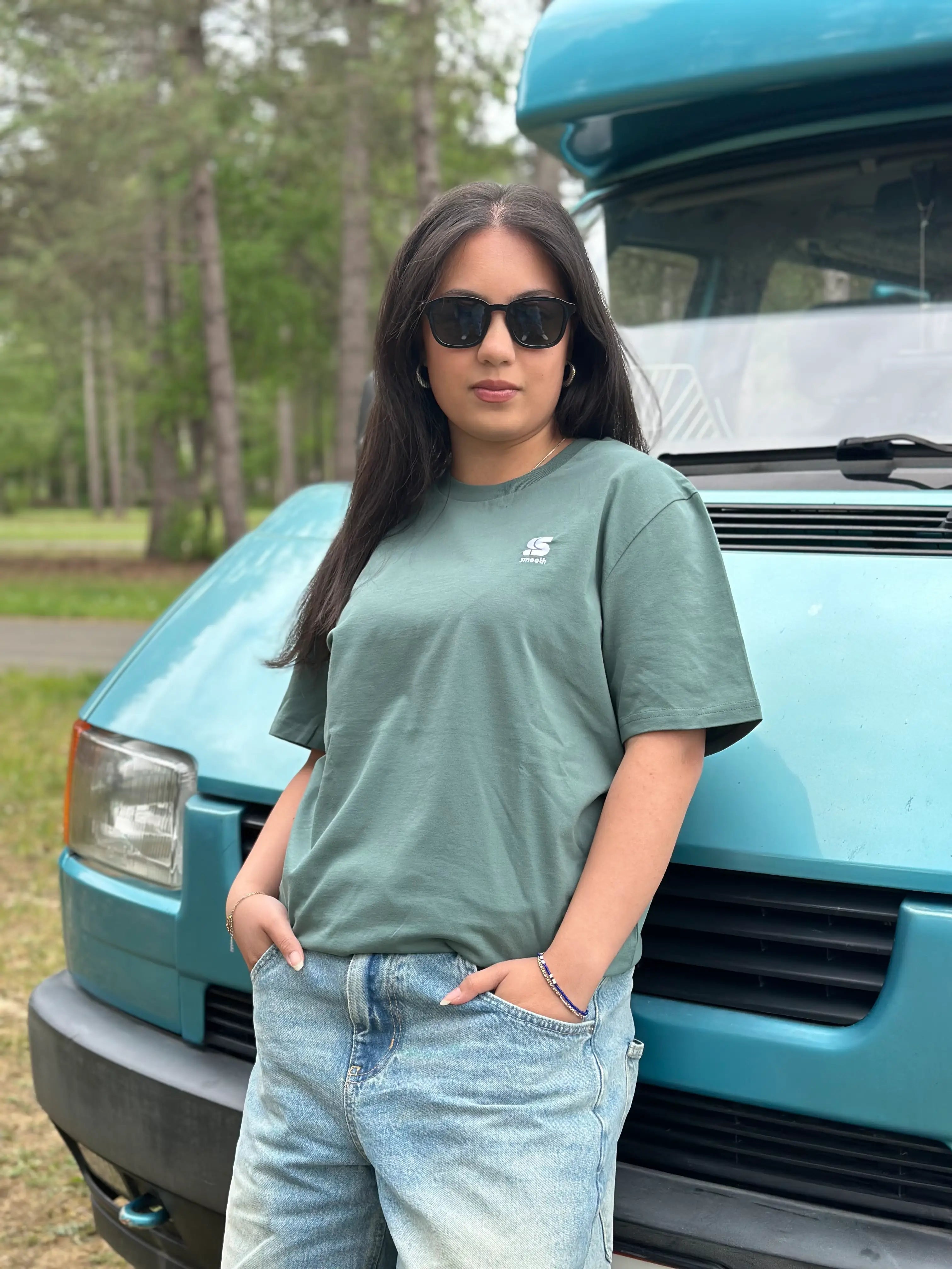 Dusty Green T / S Embroidered White Women