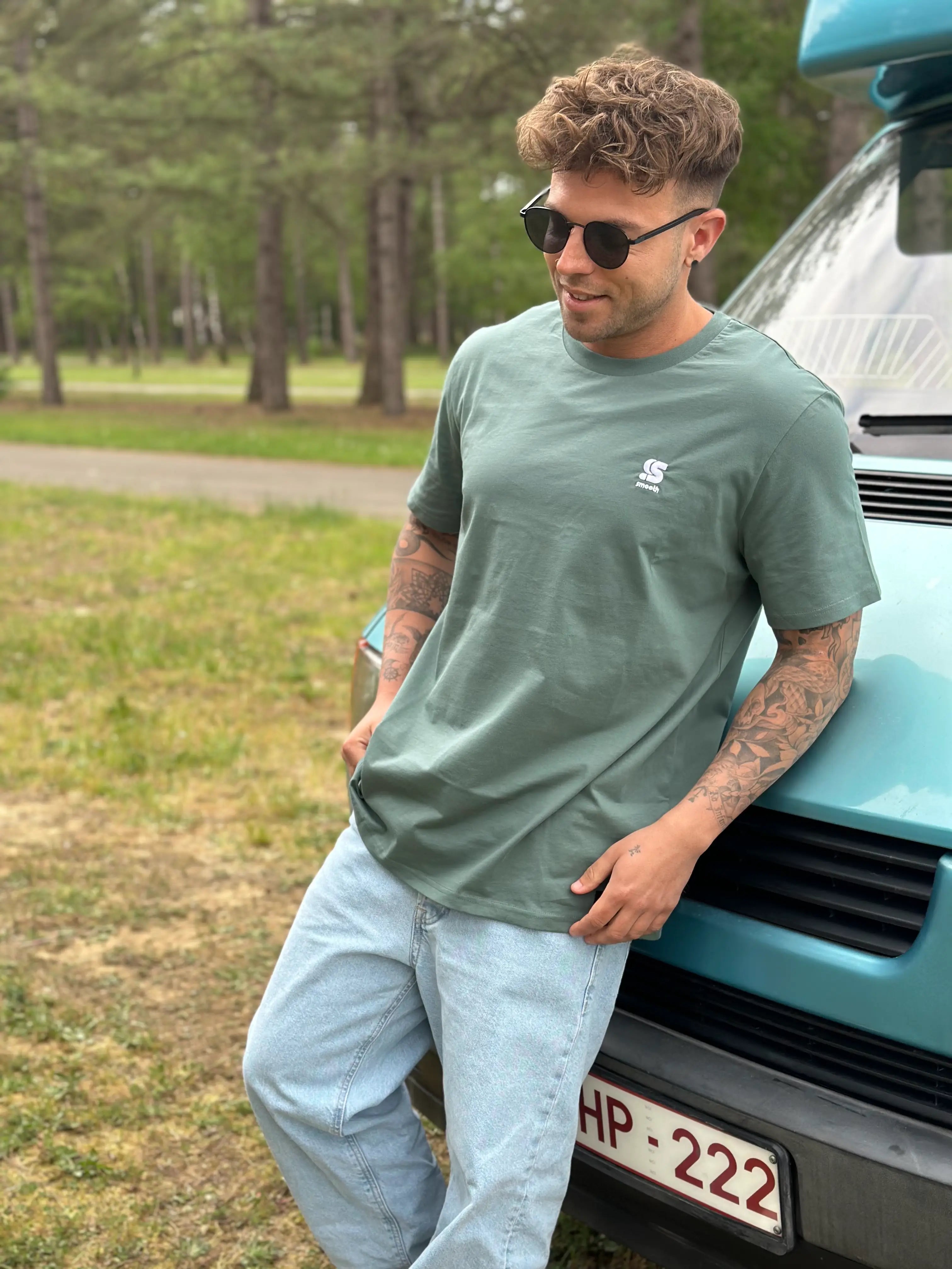 Dusty Green T / S Embroidered White Men