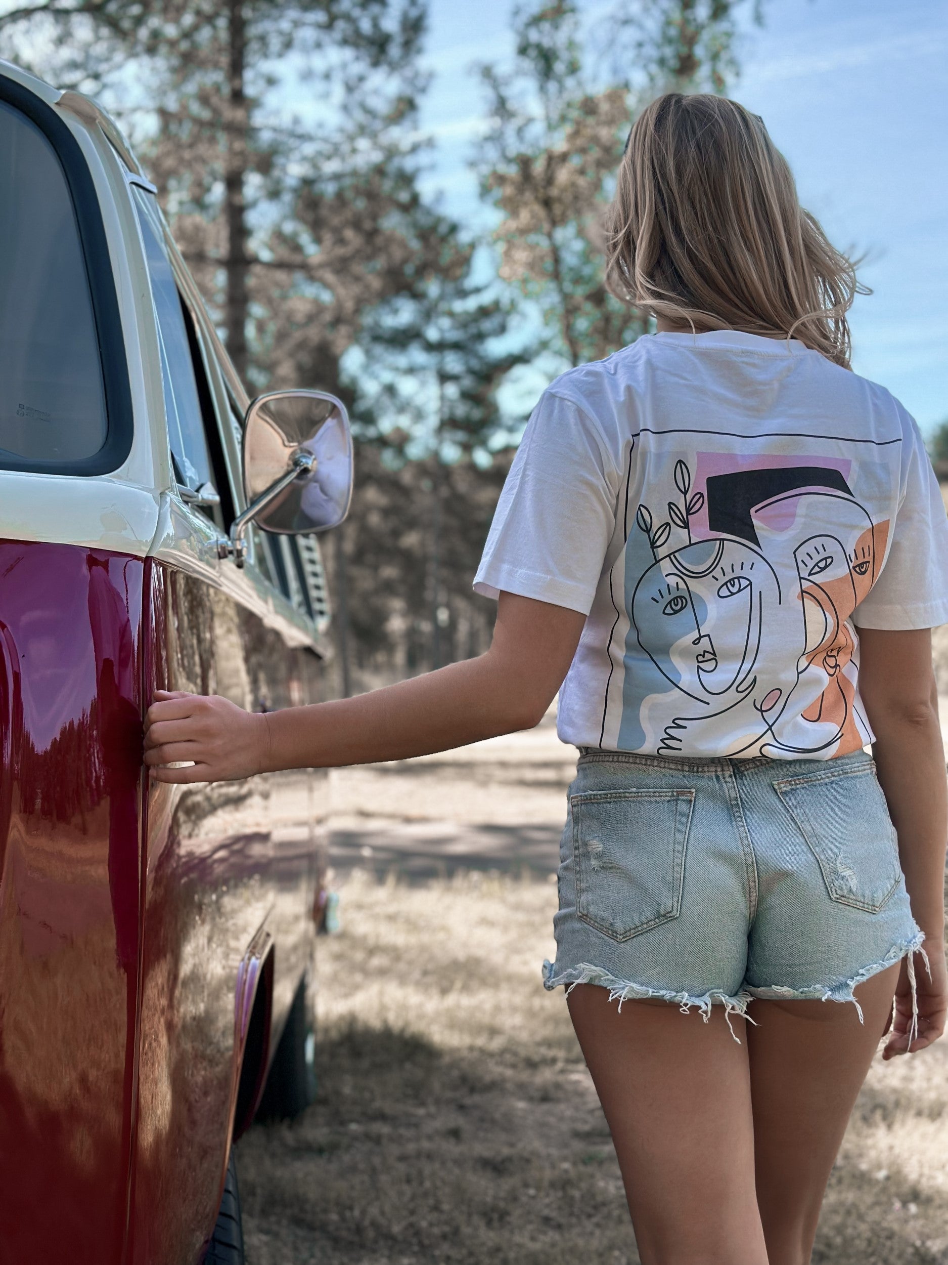 White T / Art Front+Back Women