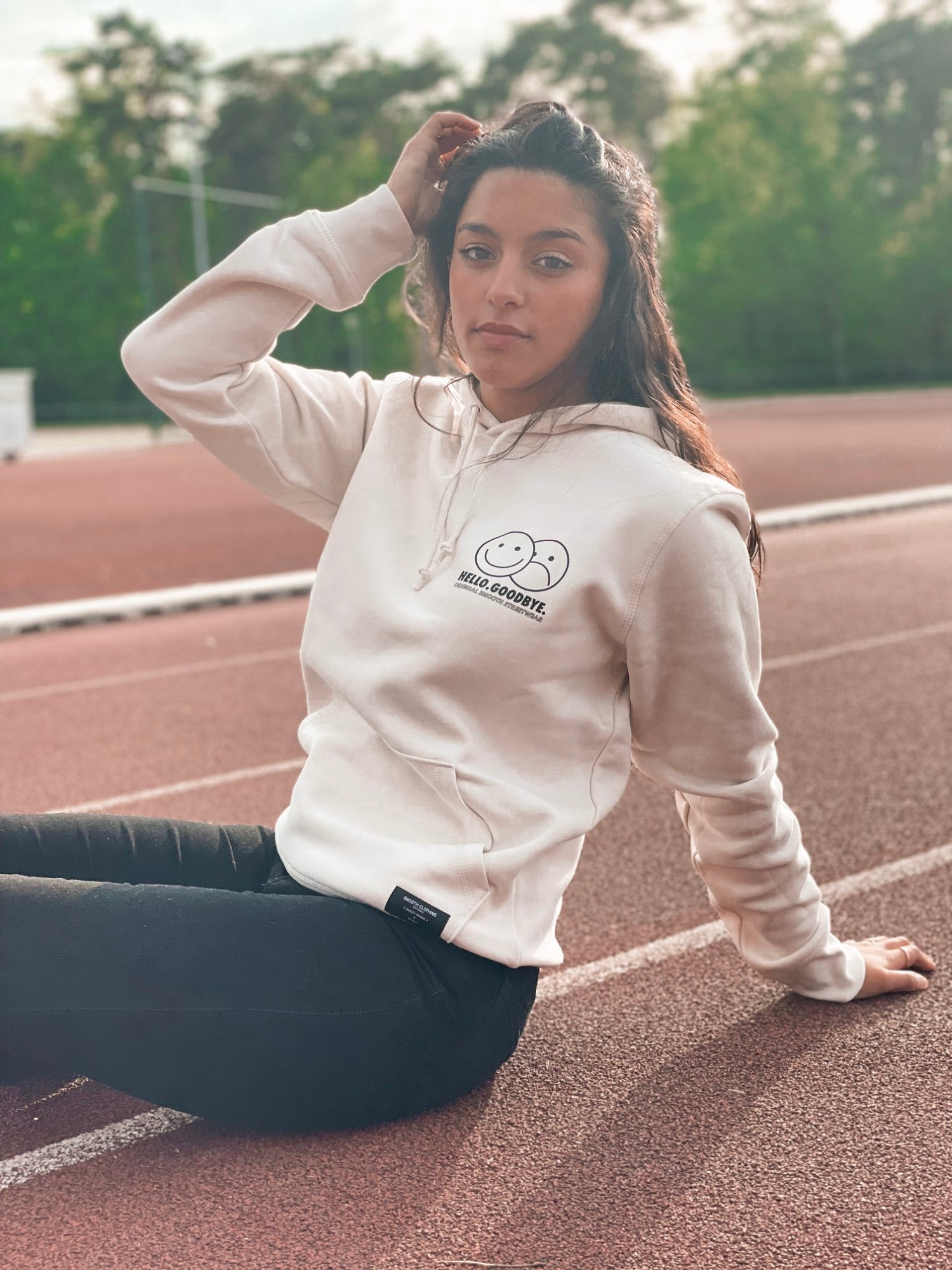 Vintage White Hoodie / Smiles Black Front Women