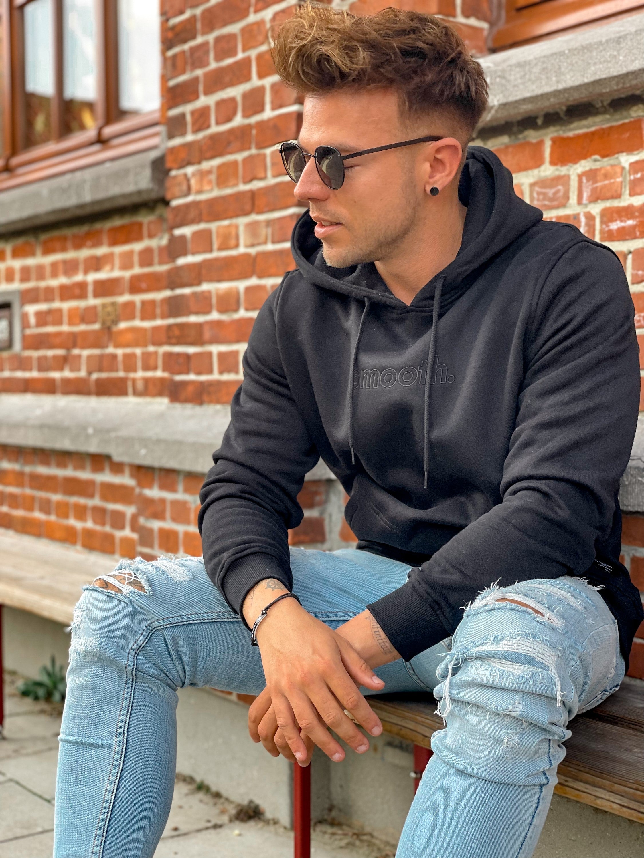 Black Hoodie / Outlined Black Men