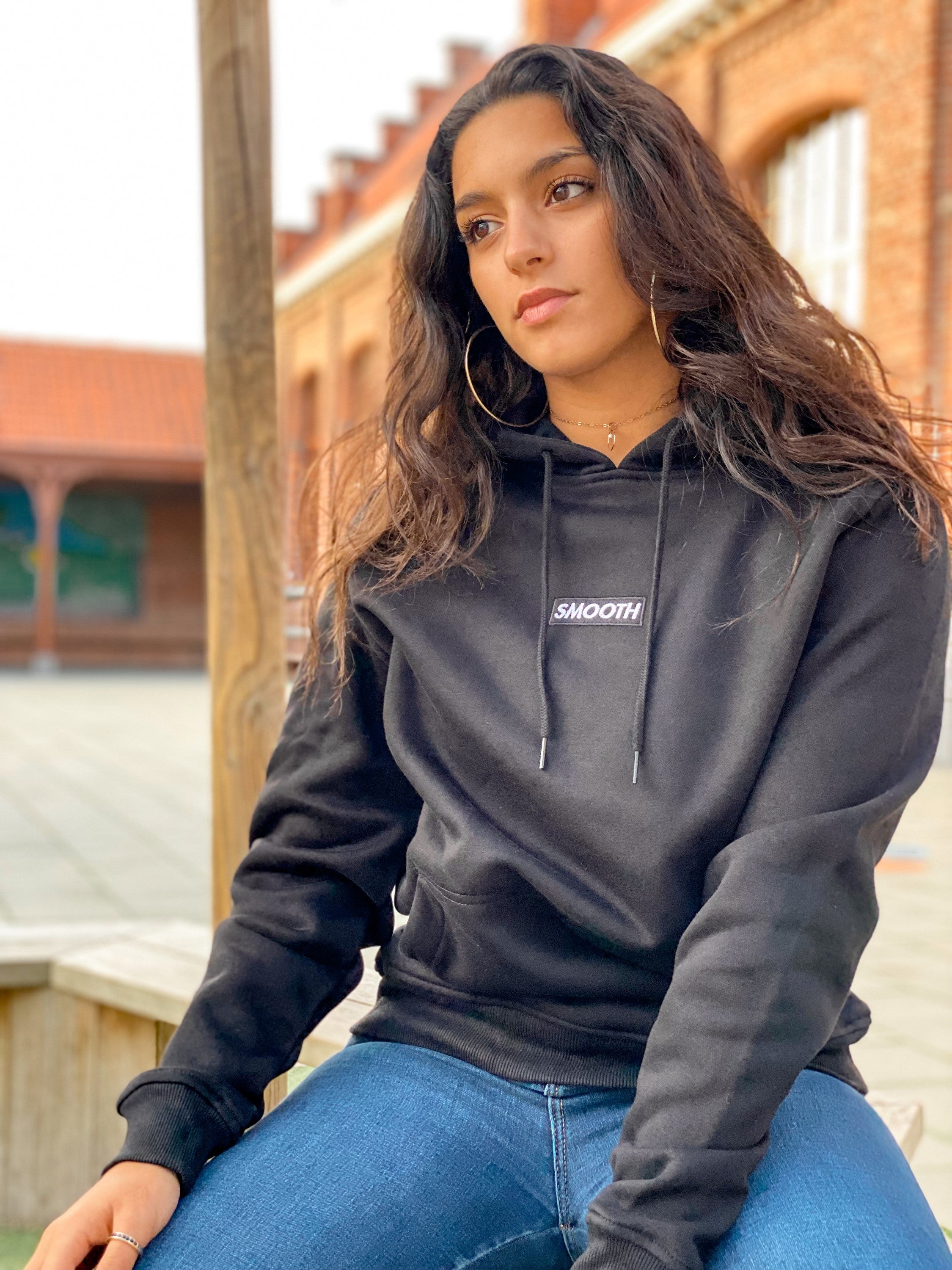 Black Hoodie / Black Box Women