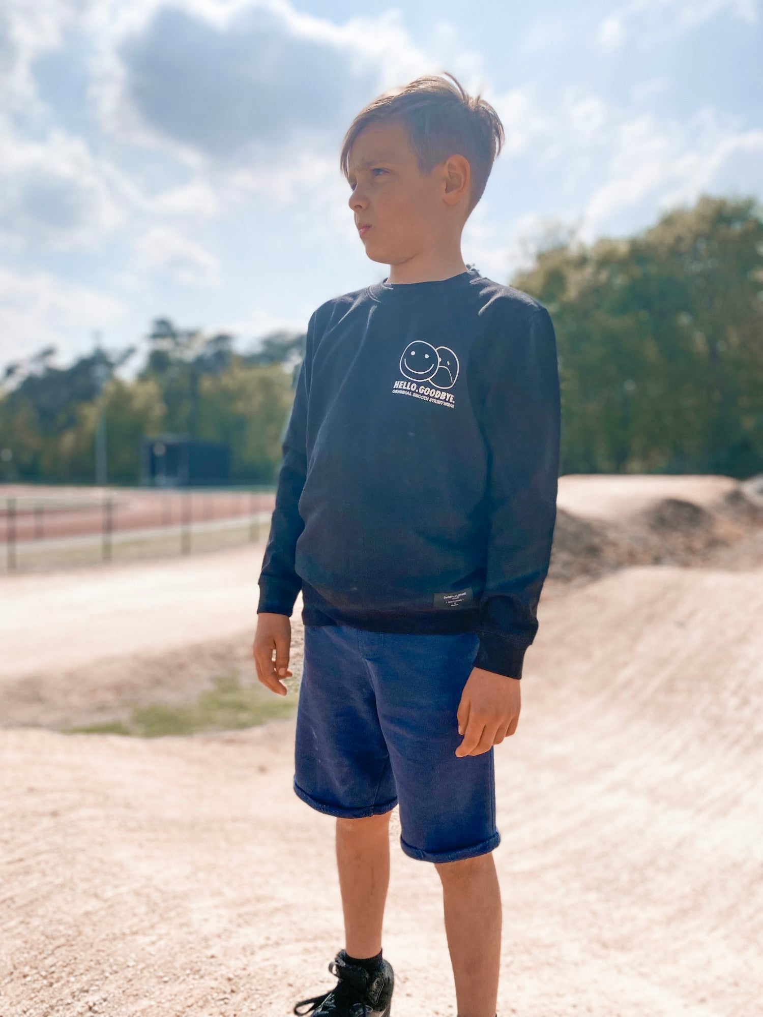 Black Kids Crew / Smiles White Front+Back Boys