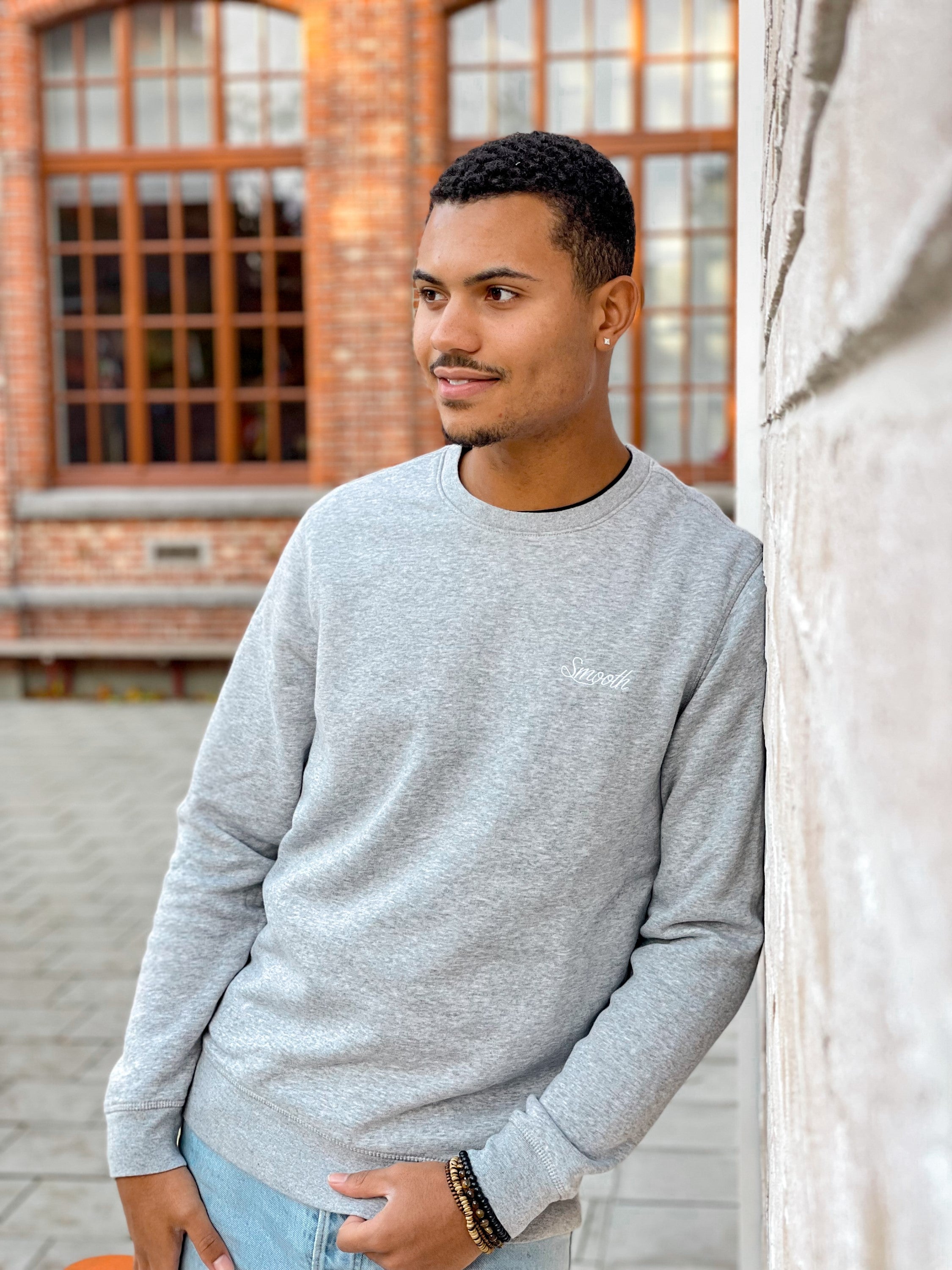 Grey Crew / Originals Minimal White Men
