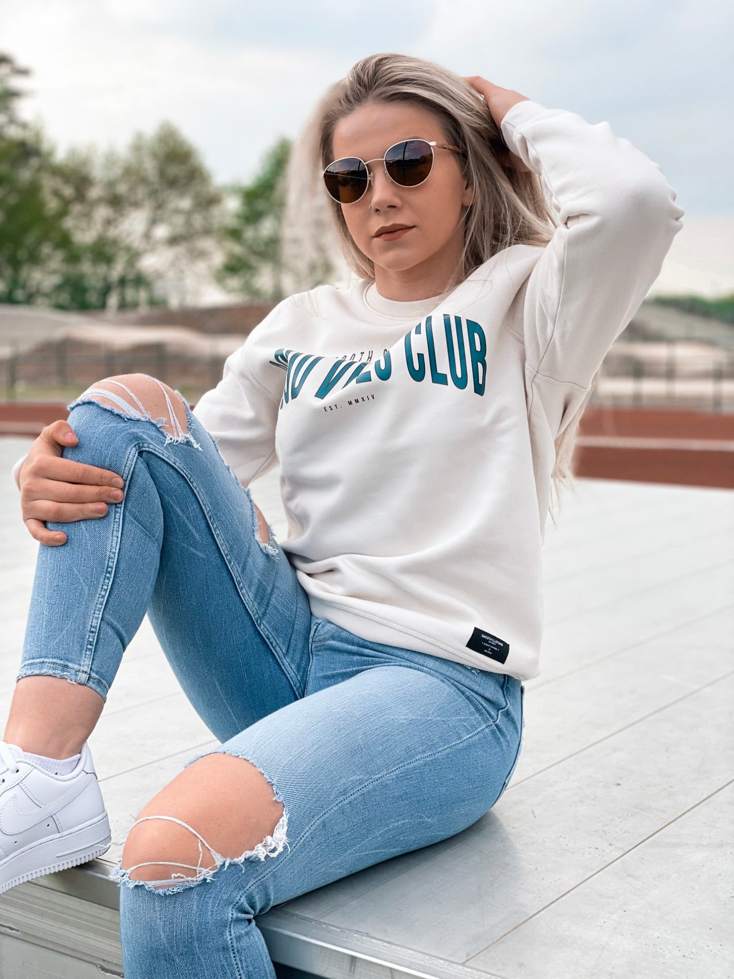 Vintage White Crew / Varsity Black Outline Women