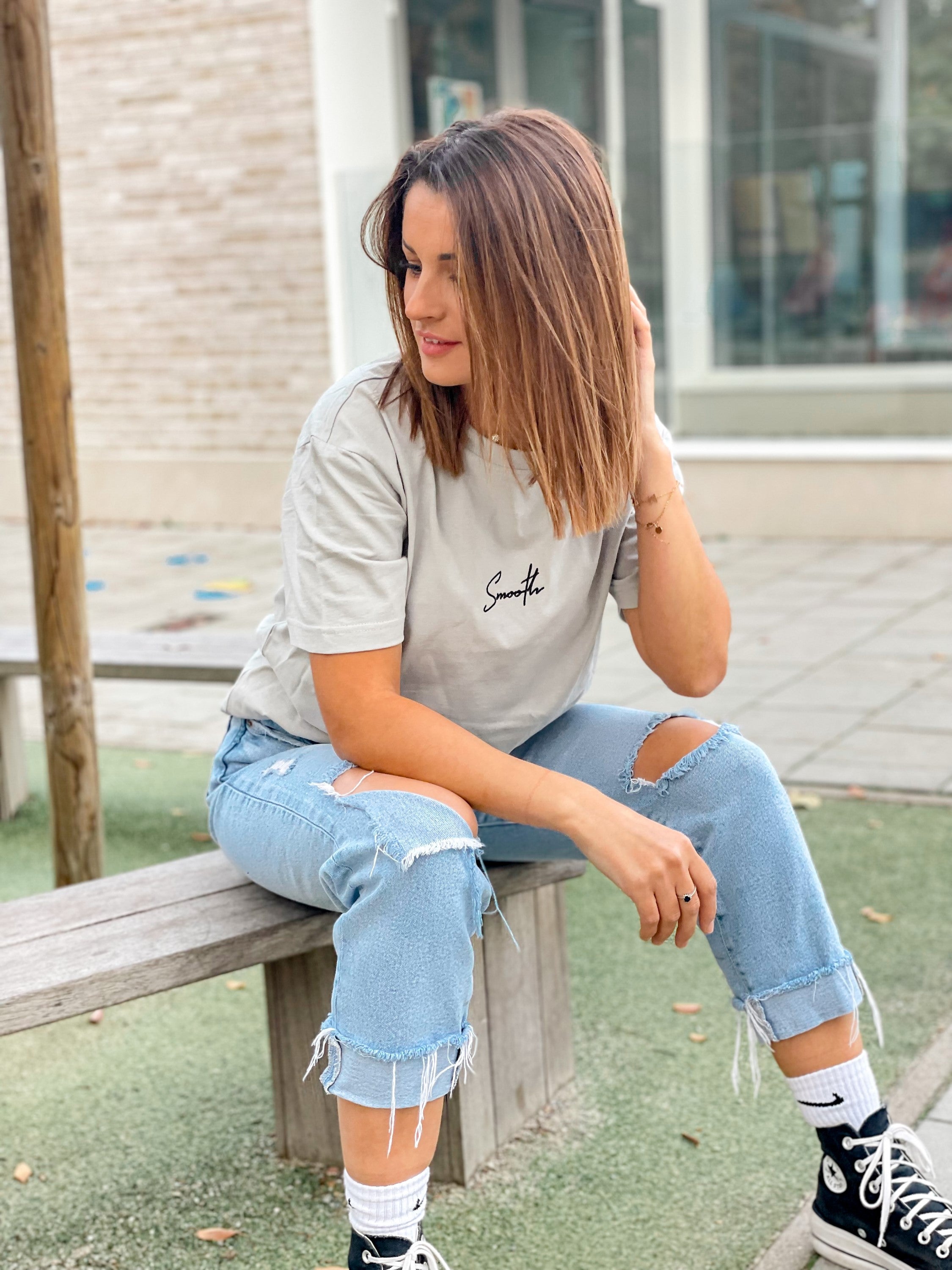 Soft Concrete T / Signature Black Women