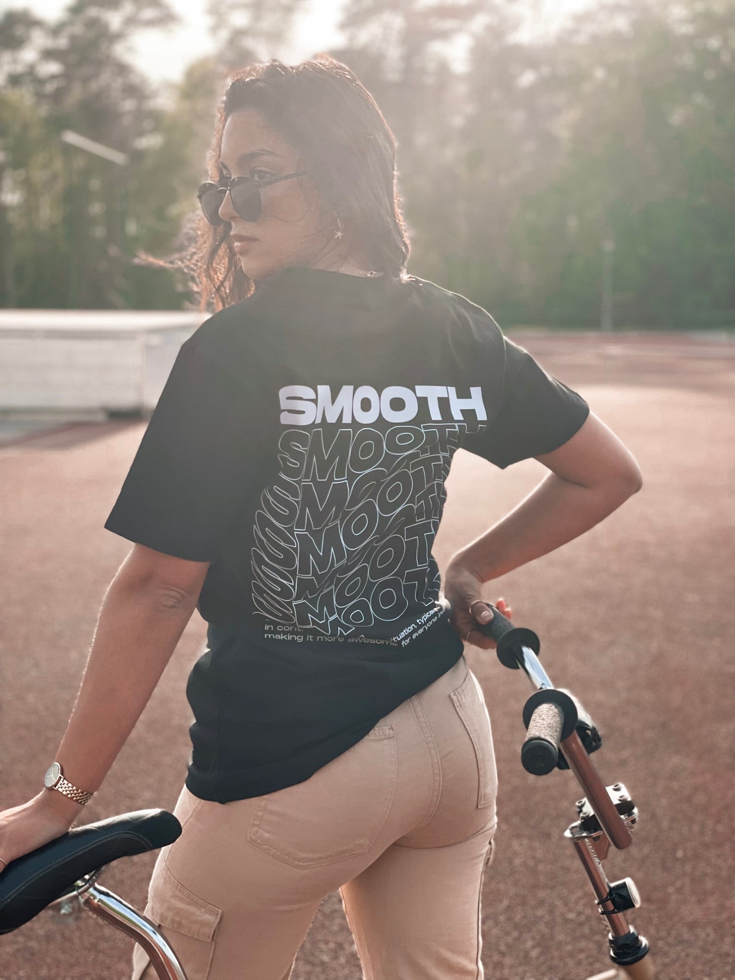 Black T / Warp Sky Blue Women