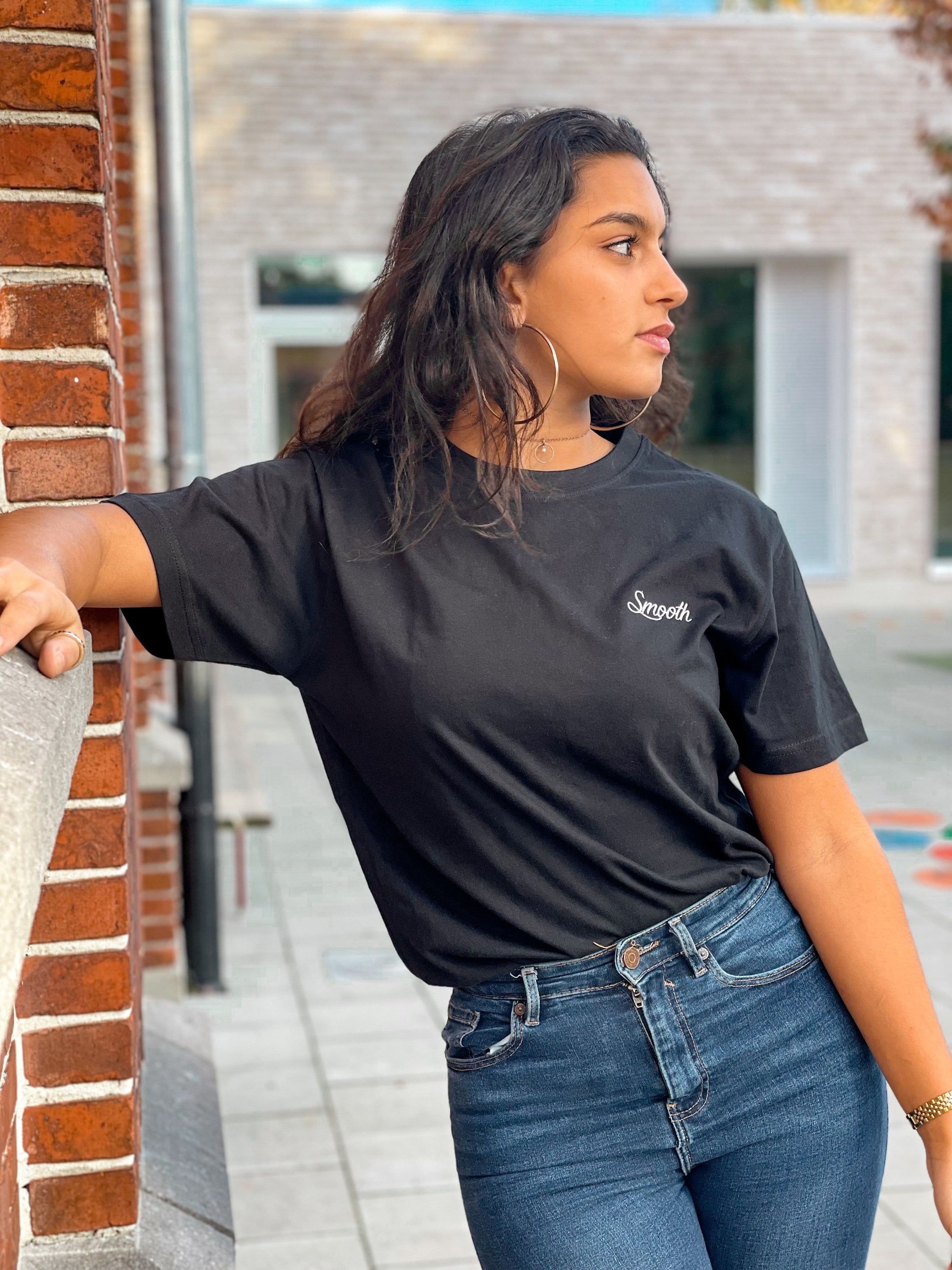 Black T / Originals Minimal White Women