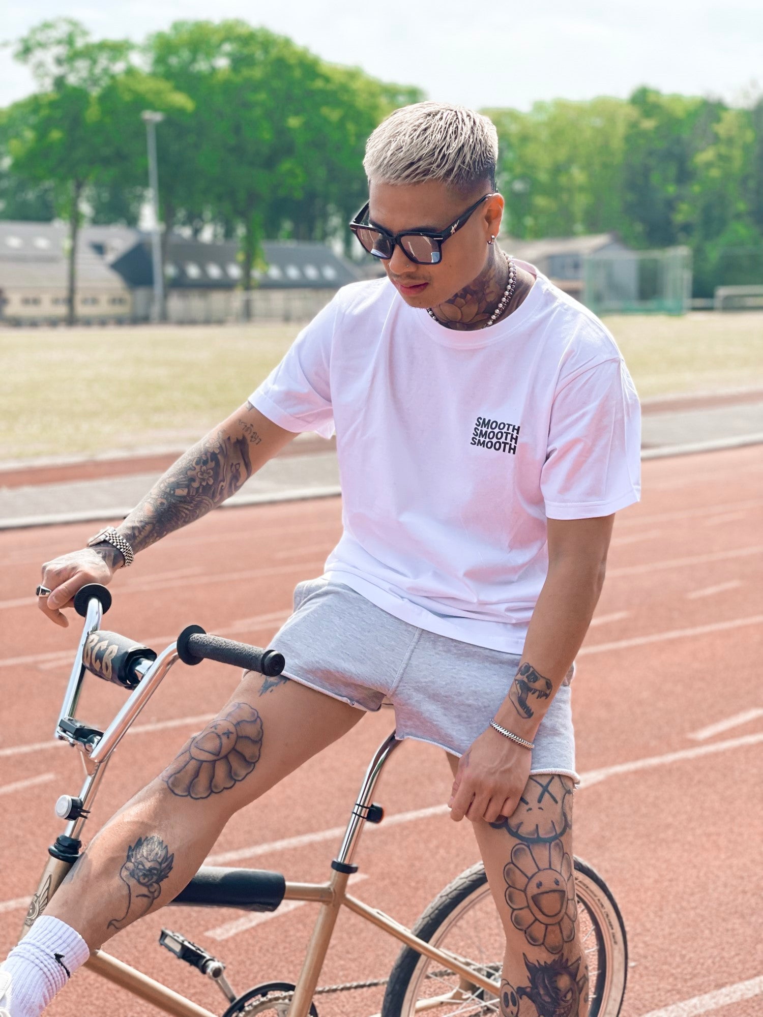 White T / Ace Men