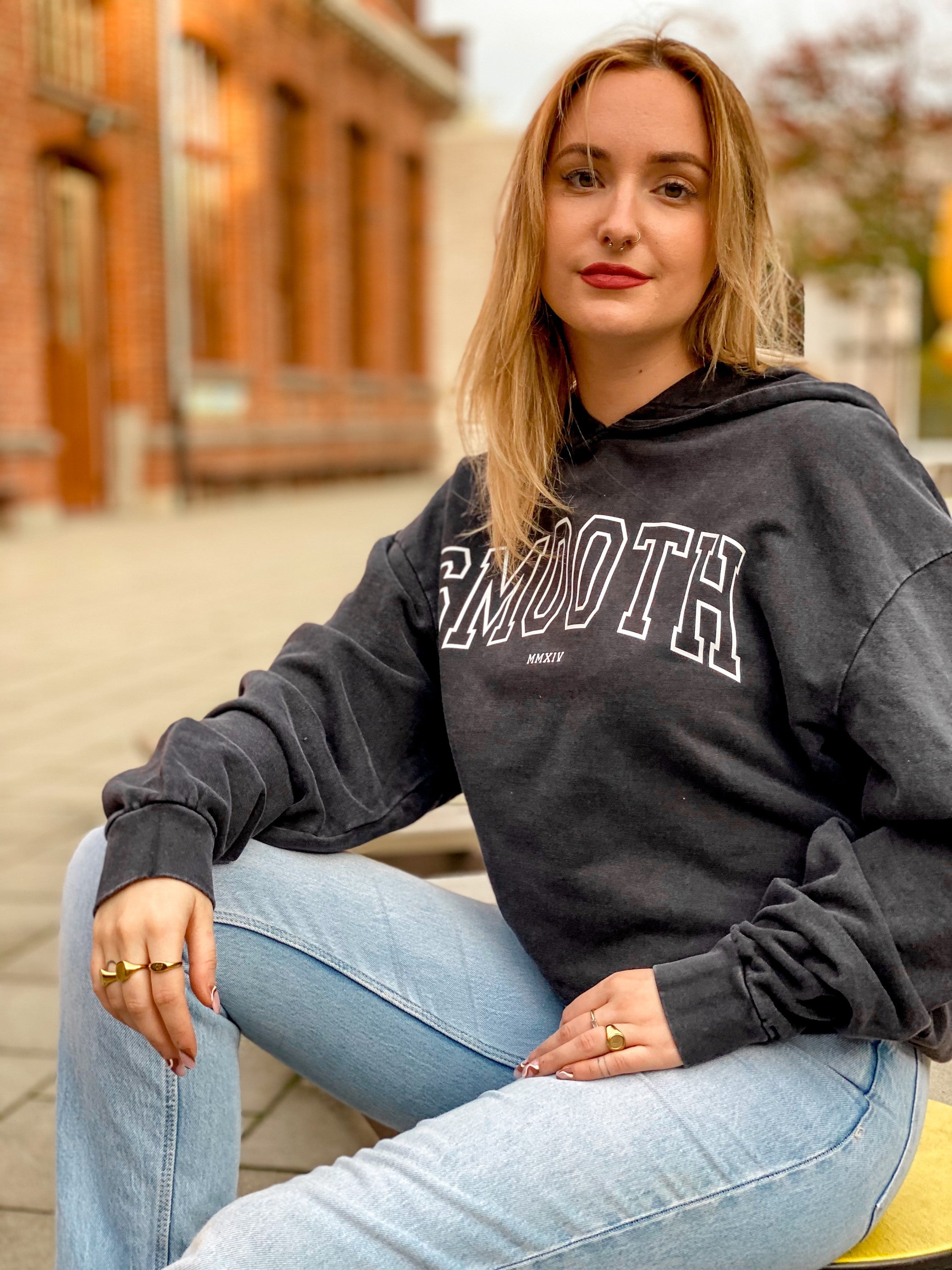 Oversized Acid Black Hoodie / College White Women