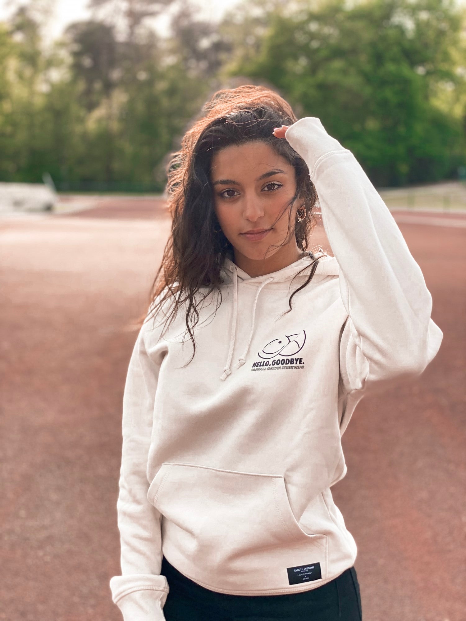 Vintage White Hoodie / Smiles Black Front Women