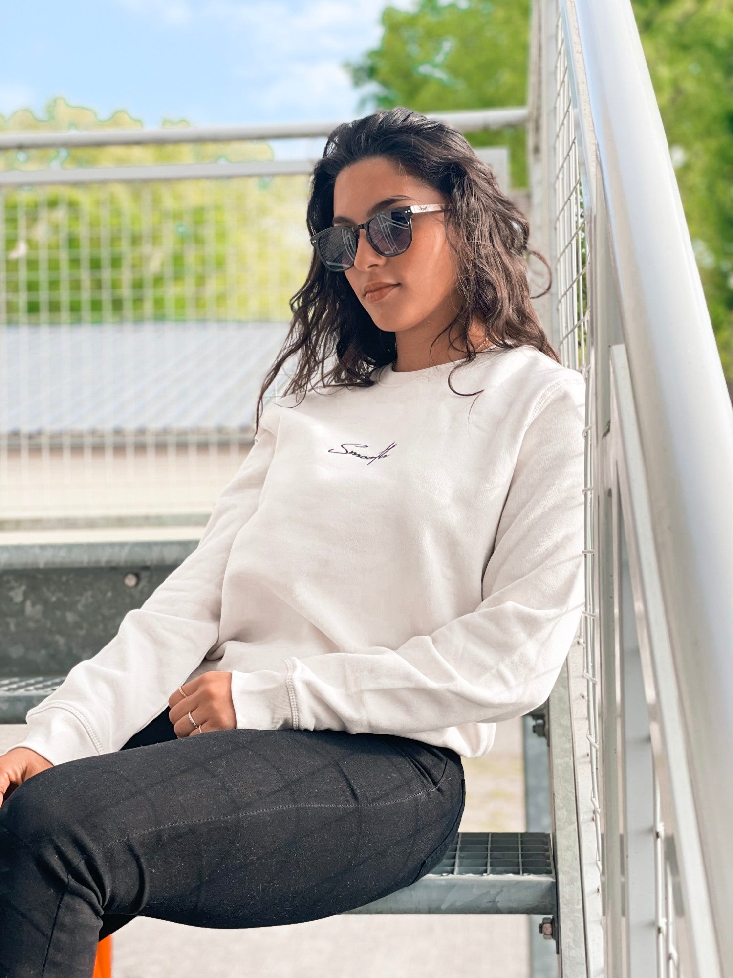 Vintage White Crew / Signature Black Women