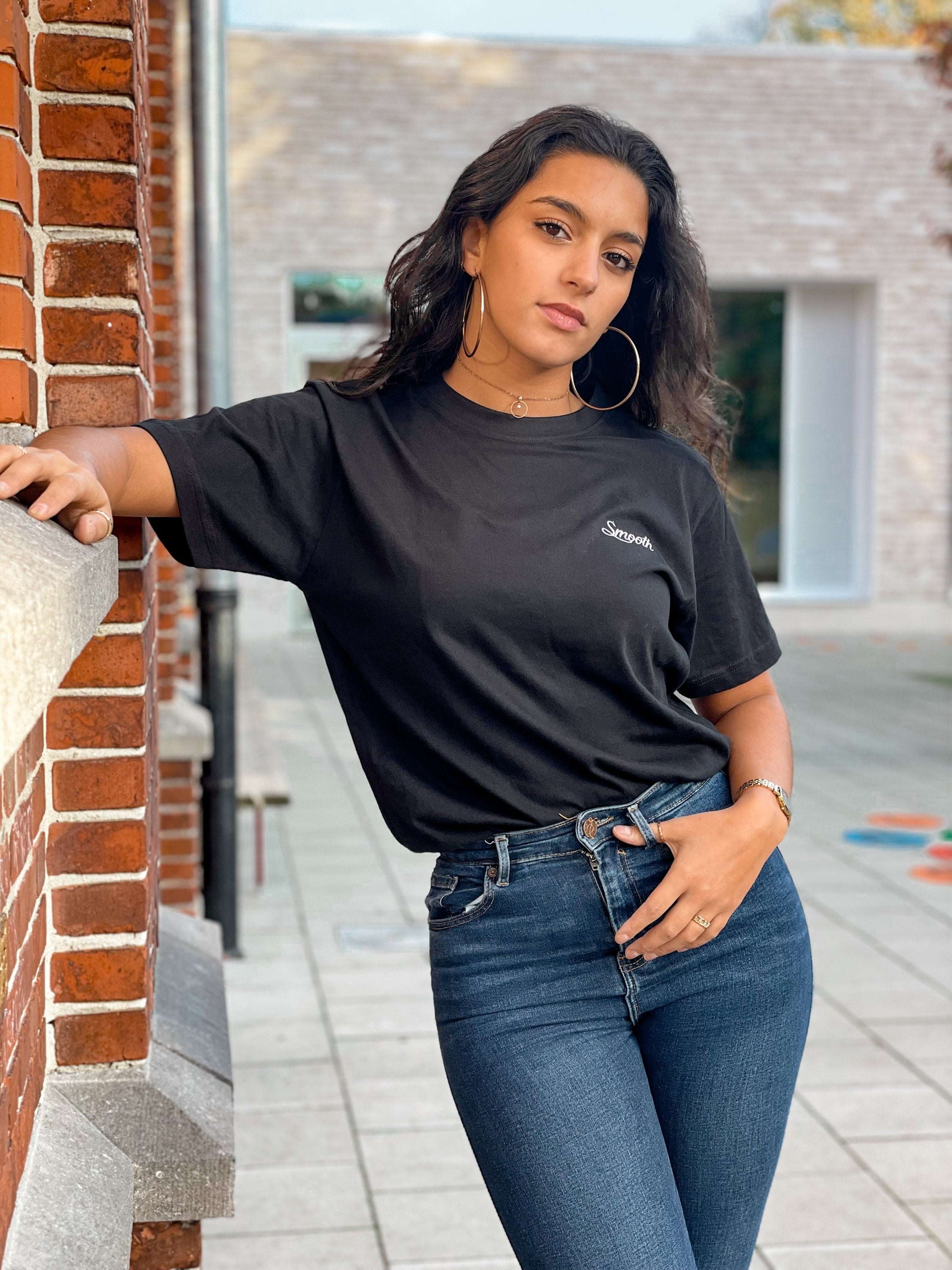 Black T / Originals Minimal White Women