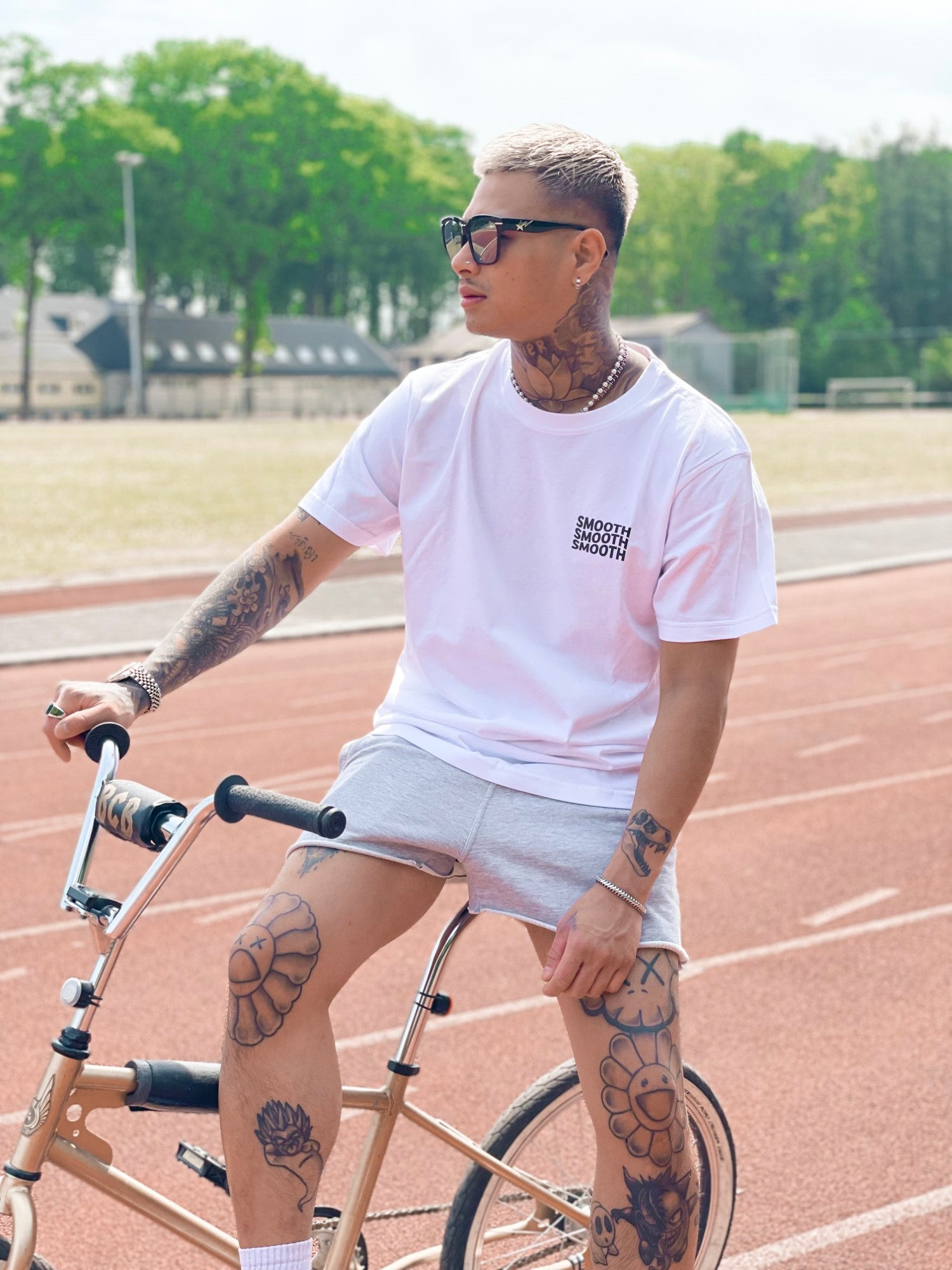 White T / Ace Men