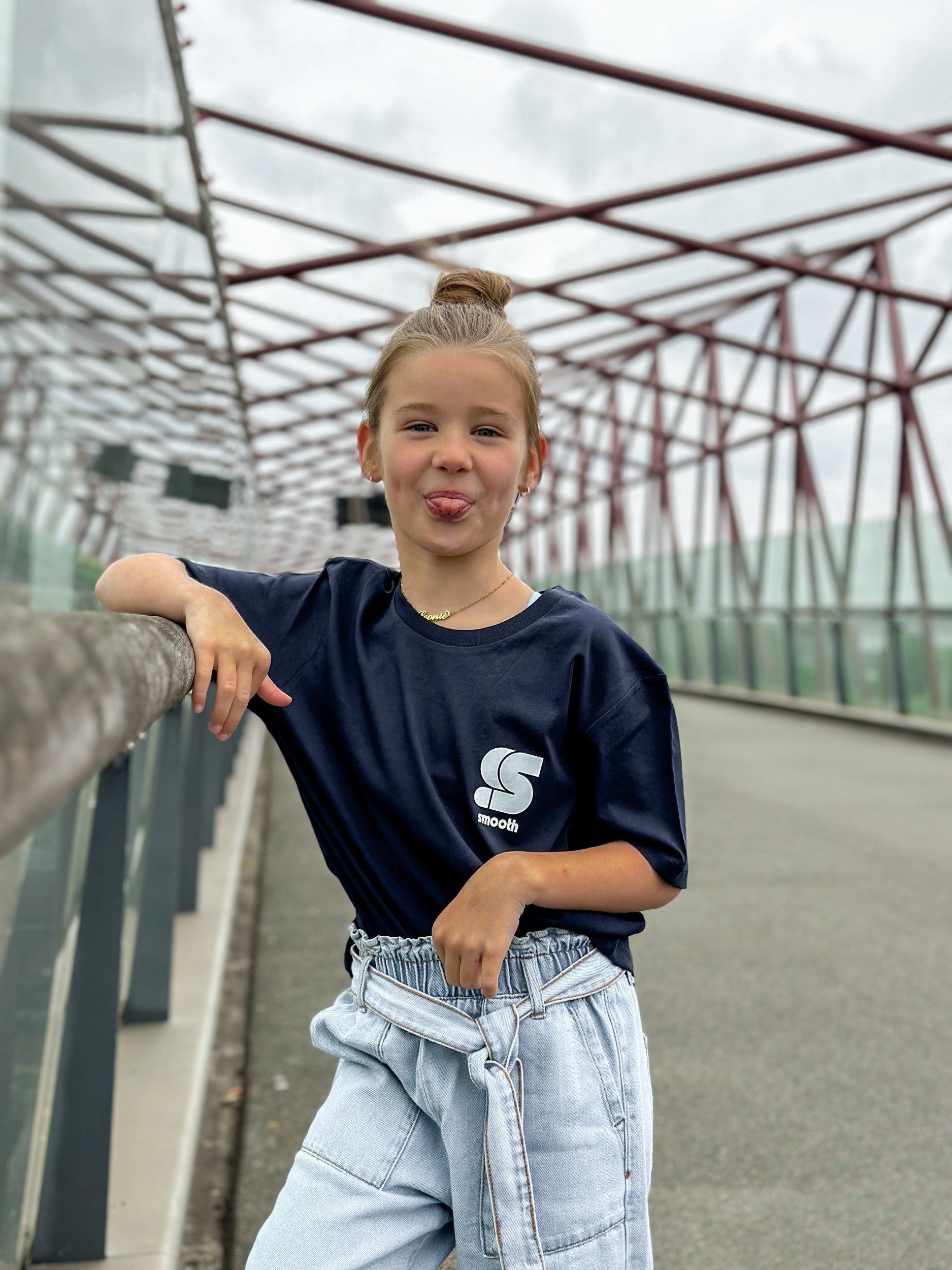 Navy Kids T / S Logo White Front+Back Girls