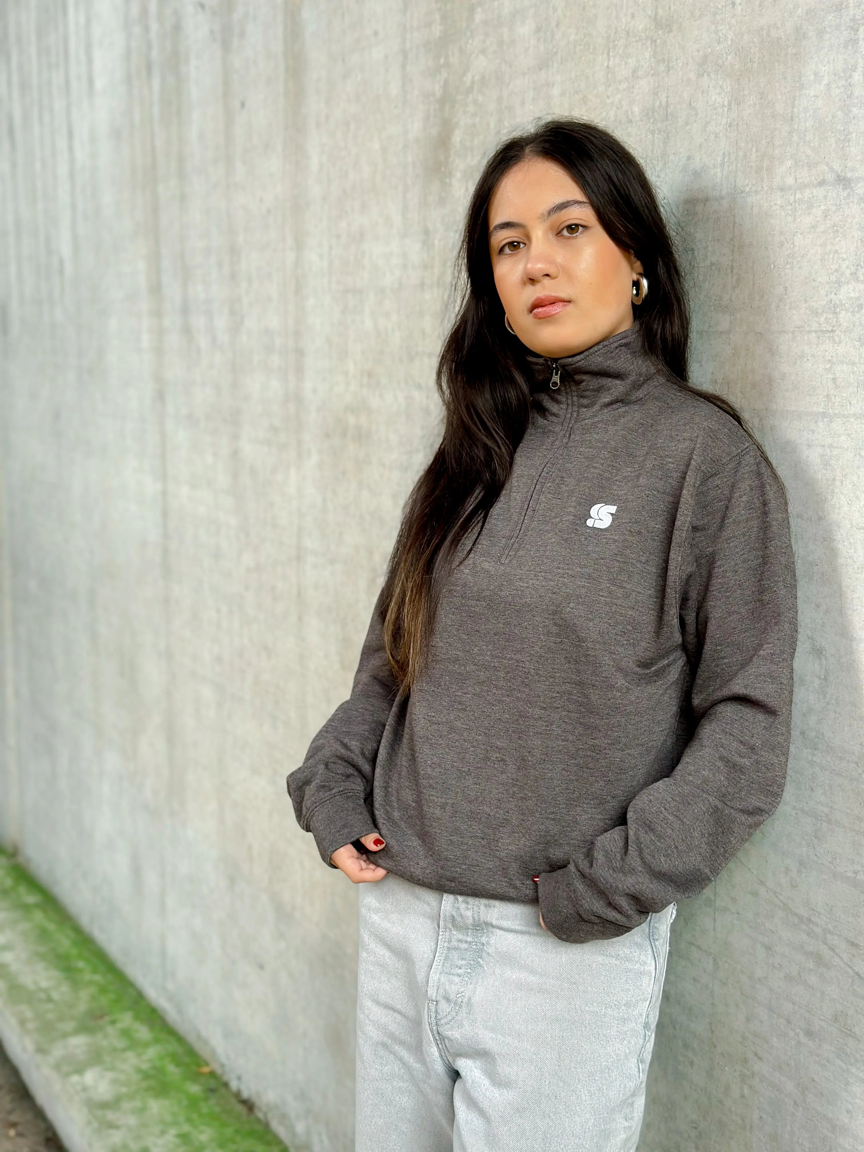 Dark Grey Half Zip Crew / S Logo White Embroidered Women