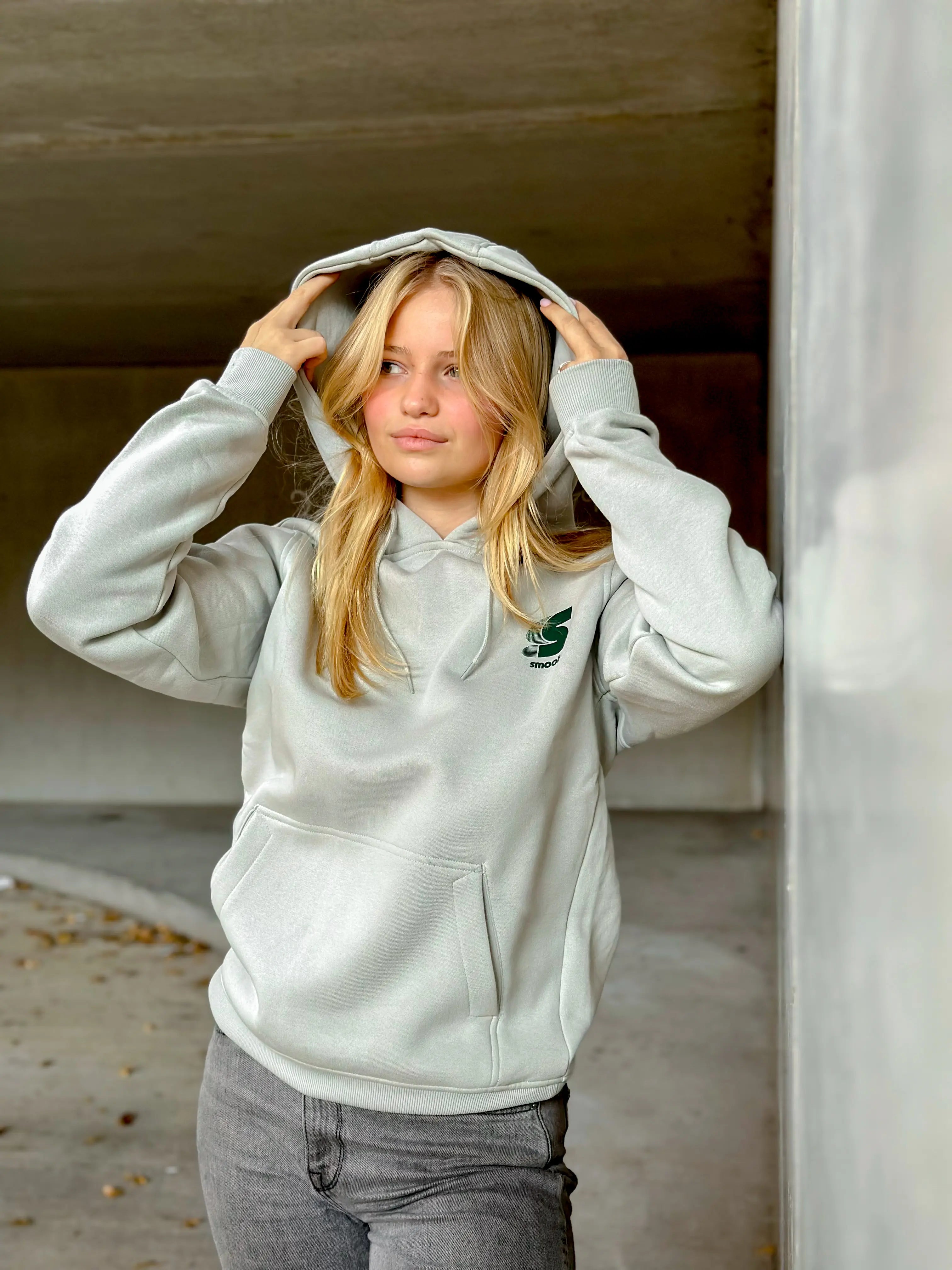 Soft Concrete Hoodie / S Striped Green Front Women