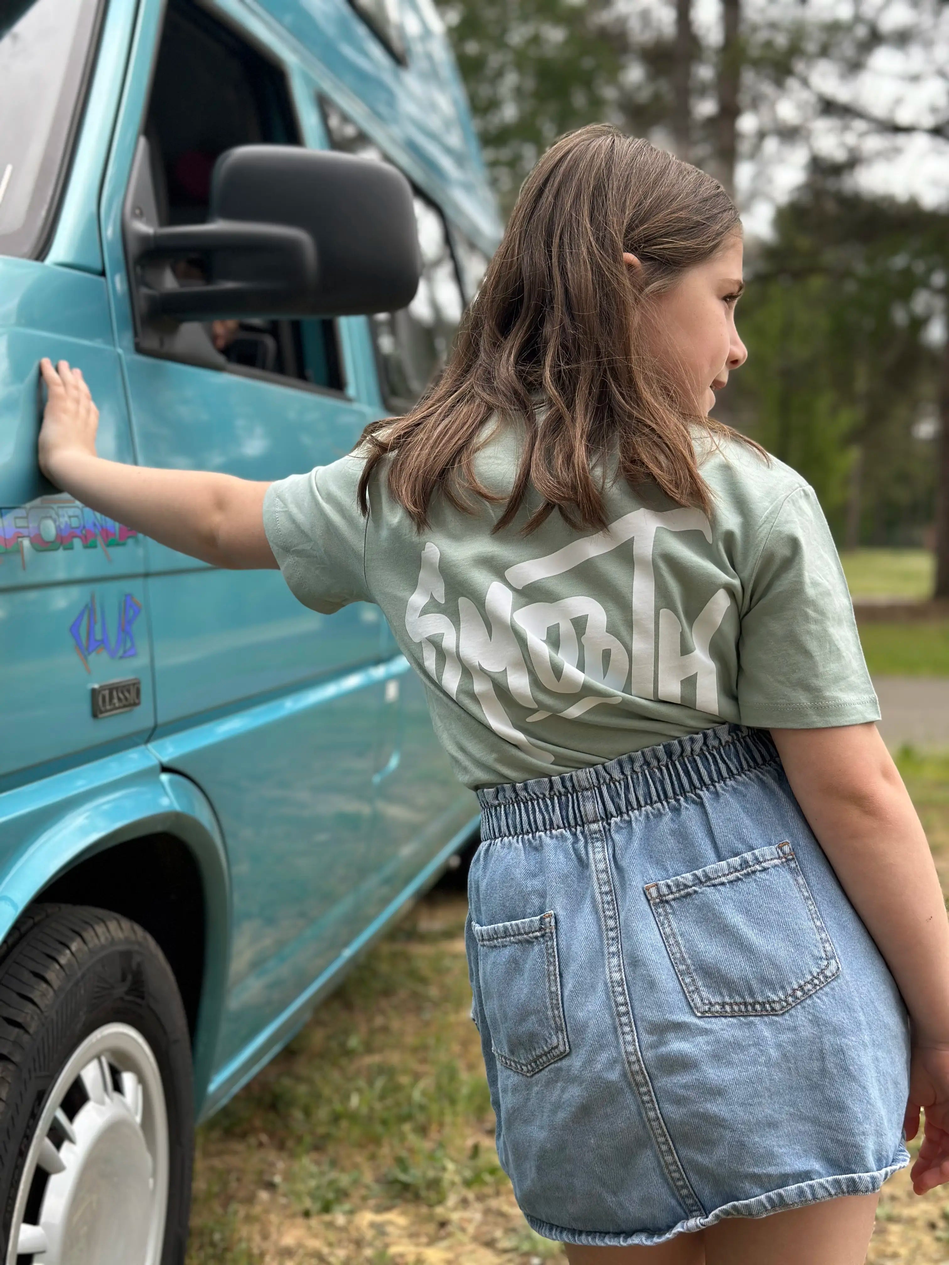 Aloe Kids T / Dainty White Front+Back Girls
