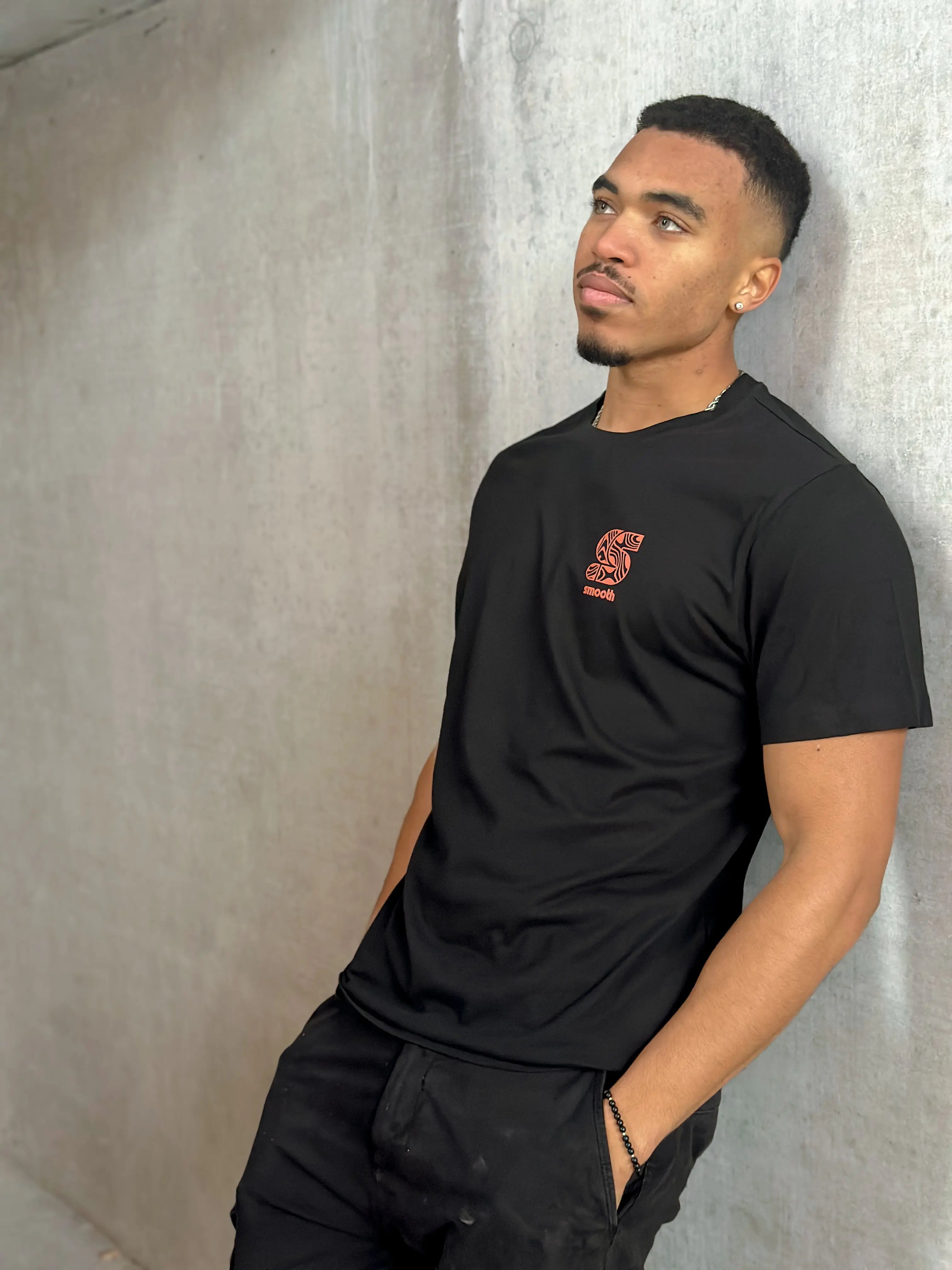 Black T / S Pattern Copper Front Men