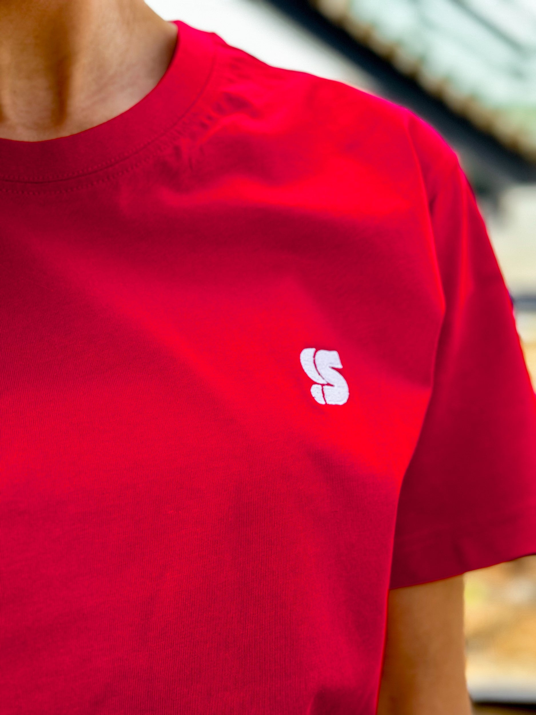 Red T / S Logo White Embroidered Women