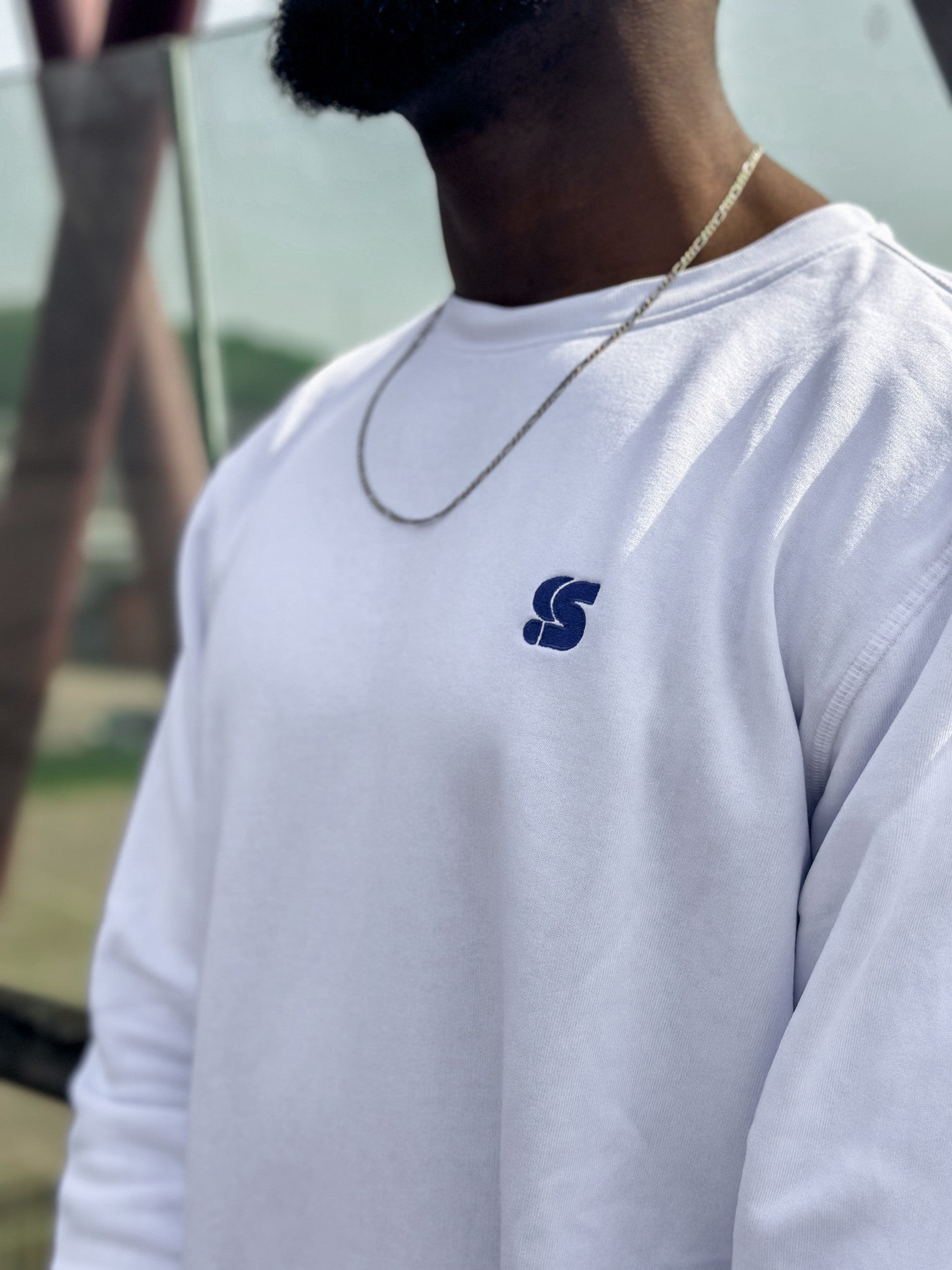 White Crew / S Logo Blue Embroidered Men