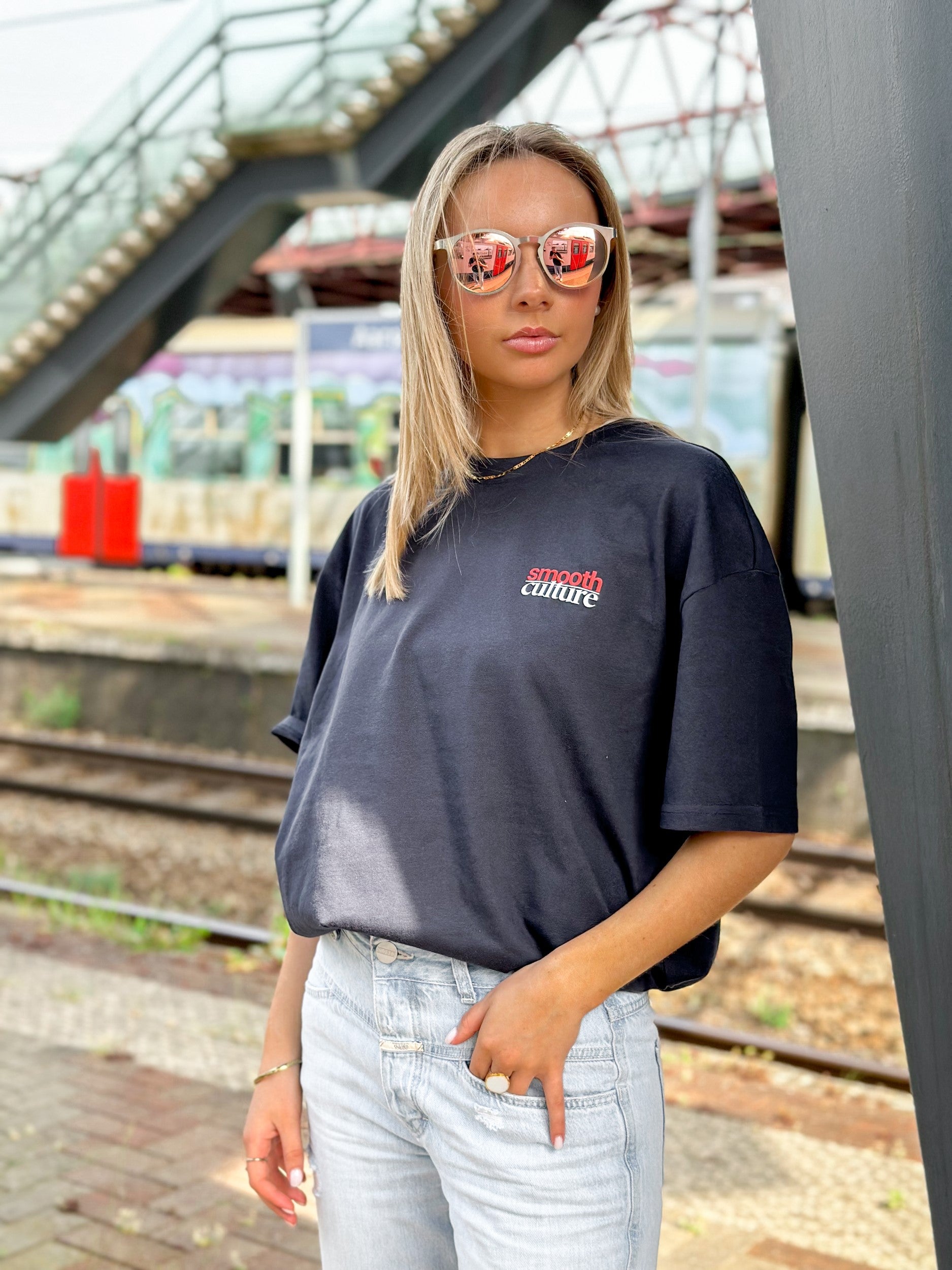 Heavy Navy T / Culture Front Women