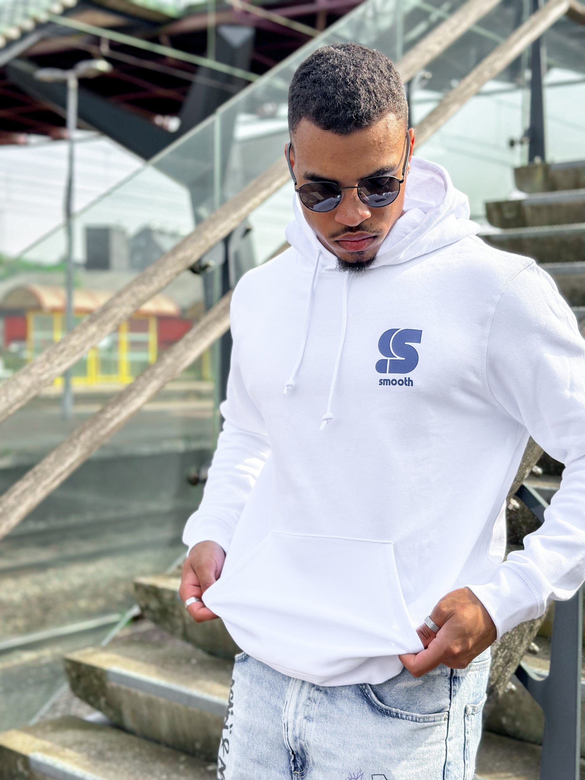 White Hoodie / S Logo Blue Front+Back Men