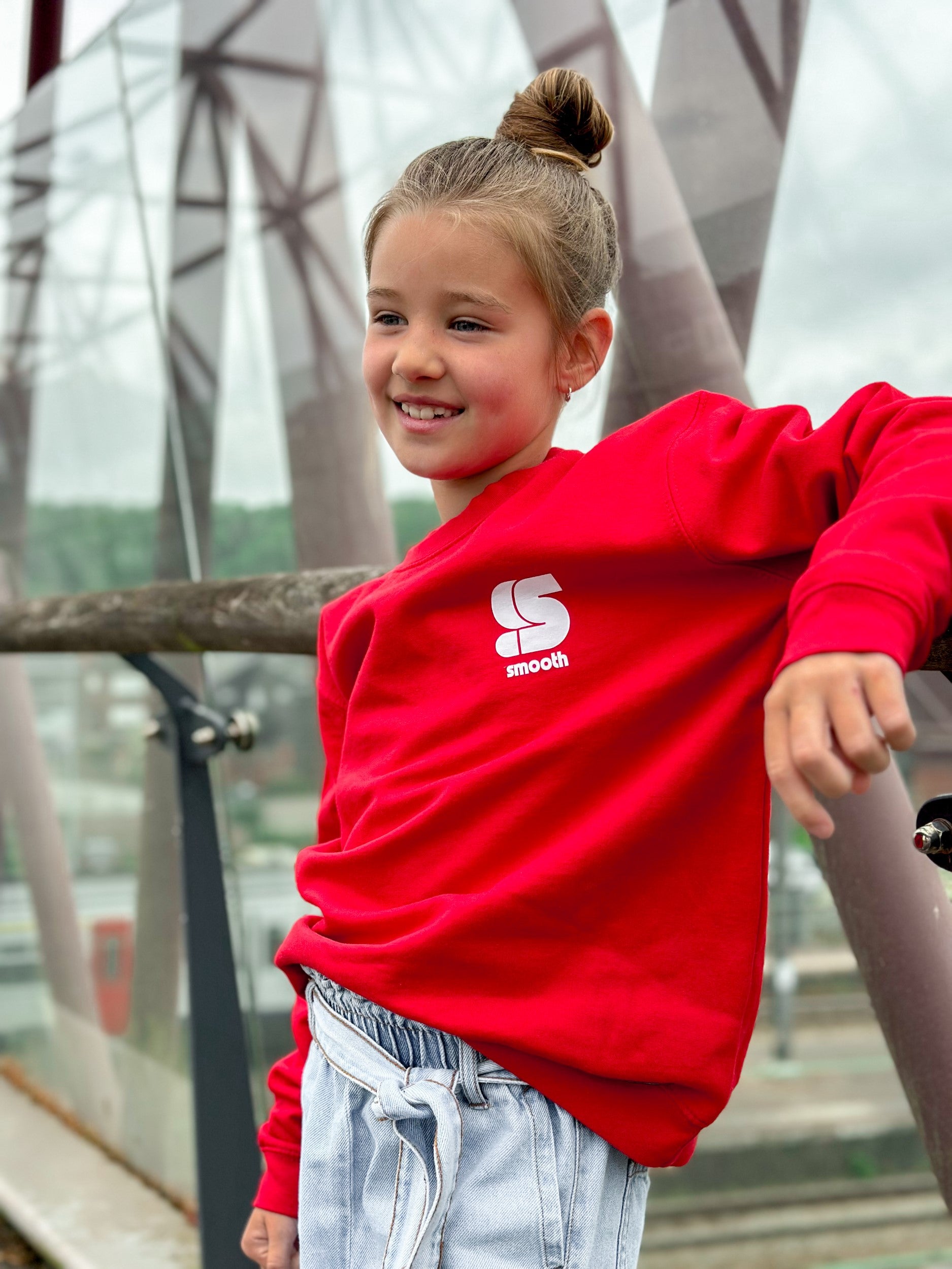 Red Kids Crew / S Logo White Embroidered Girls