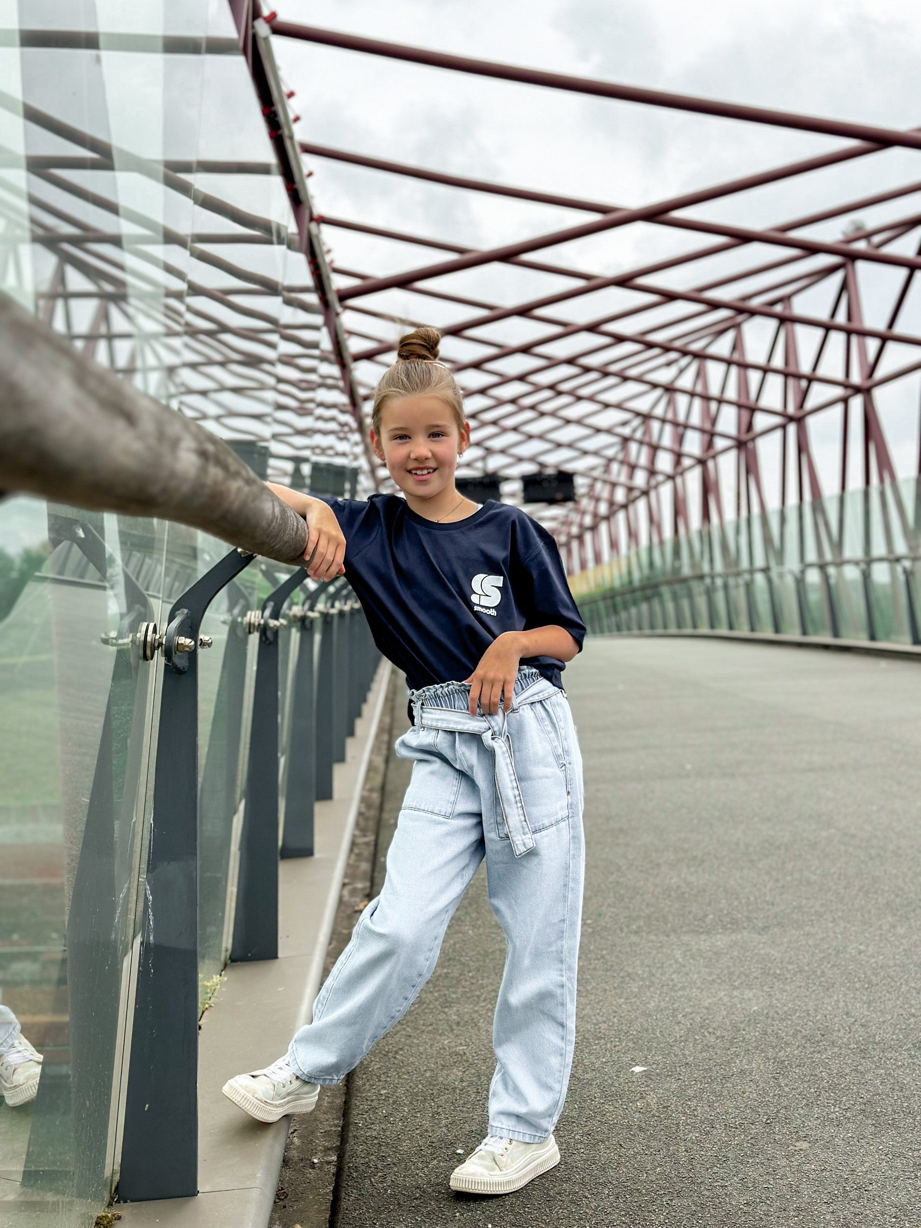 Navy Kids T / S Logo White Front+Back Girls