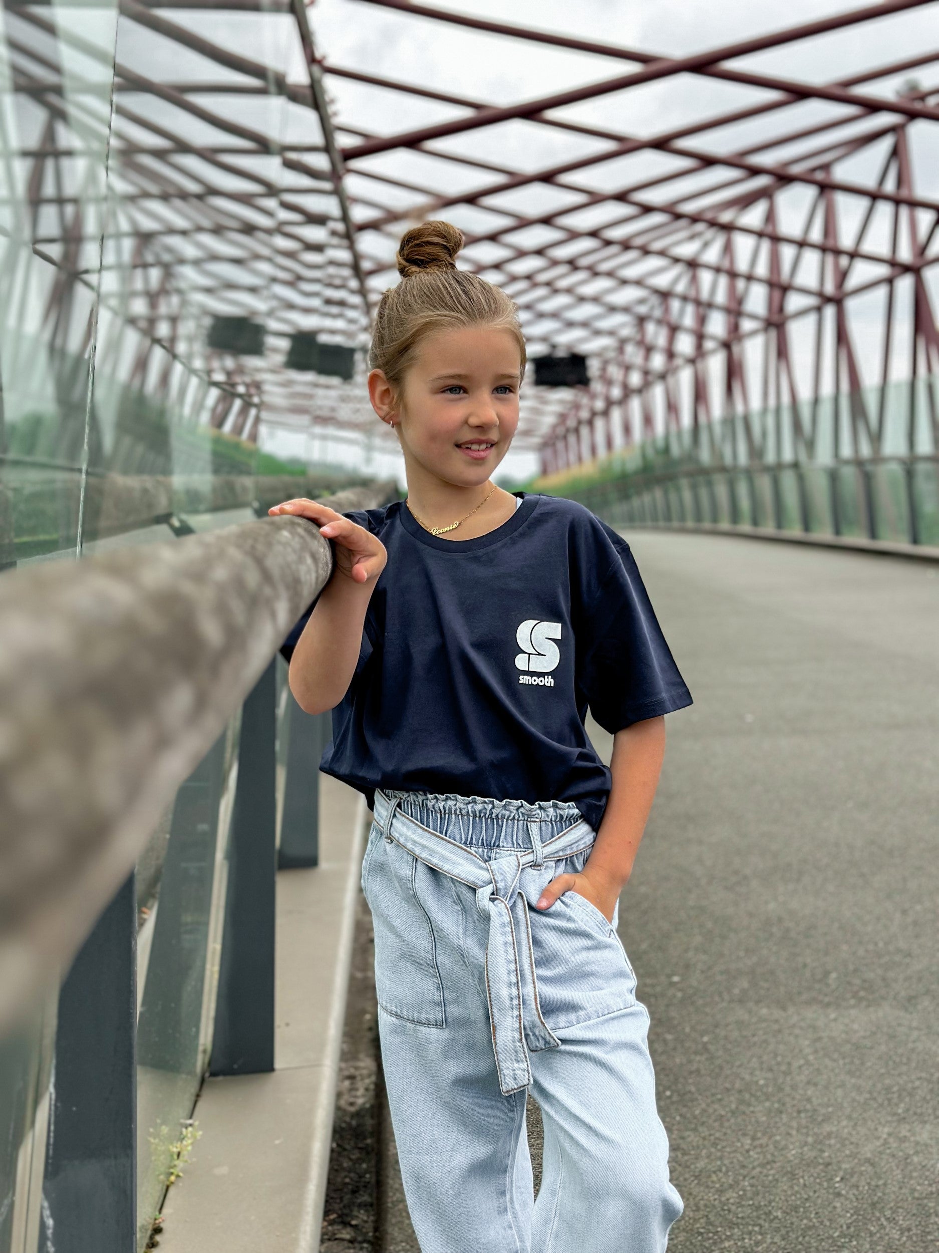 Navy Kids T / S Logo White Front+Back Girls