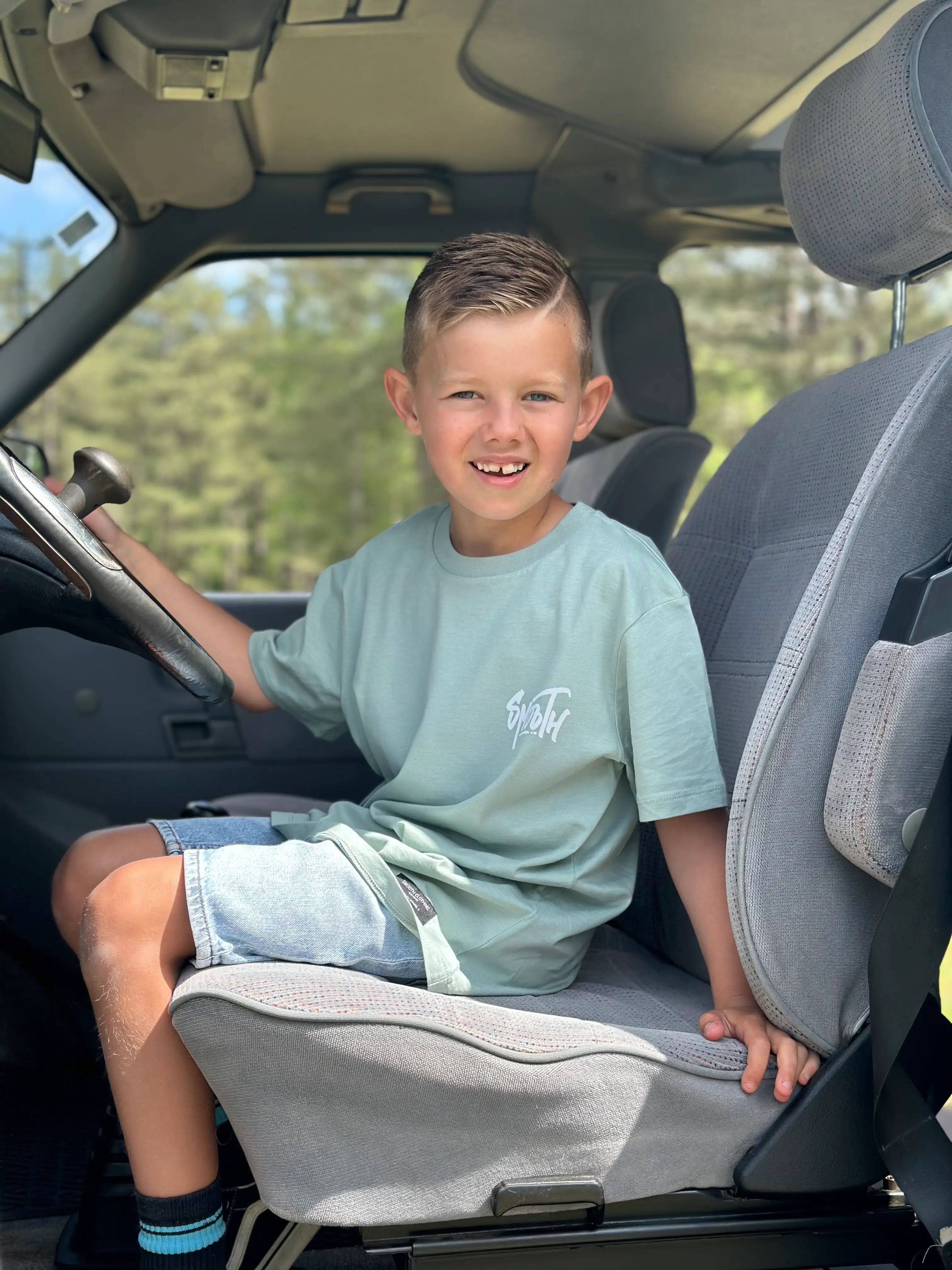 Aloe Kids T / Dainty White Front+Back Boys
