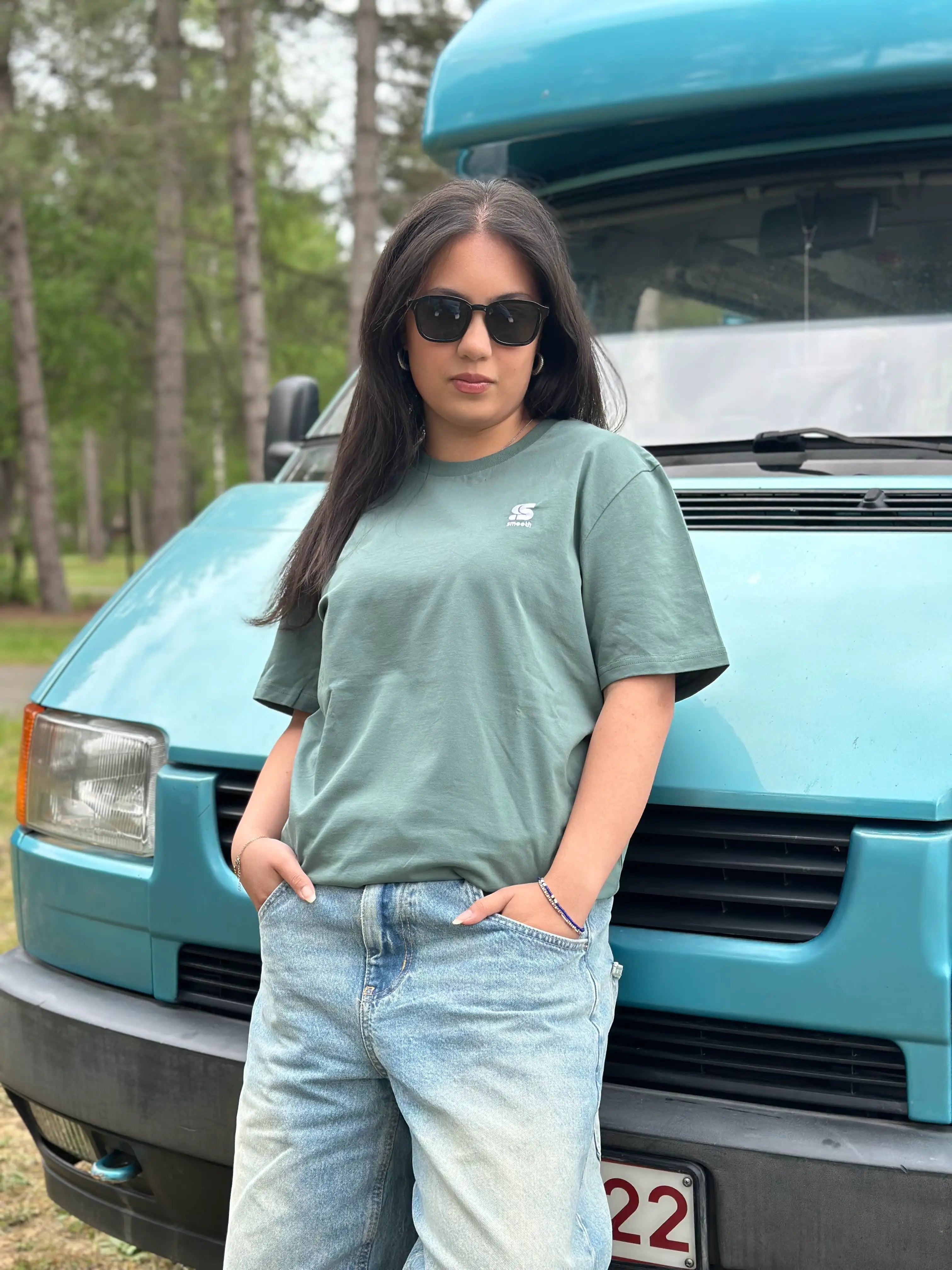 Dusty Green T / S Embroidered White Women