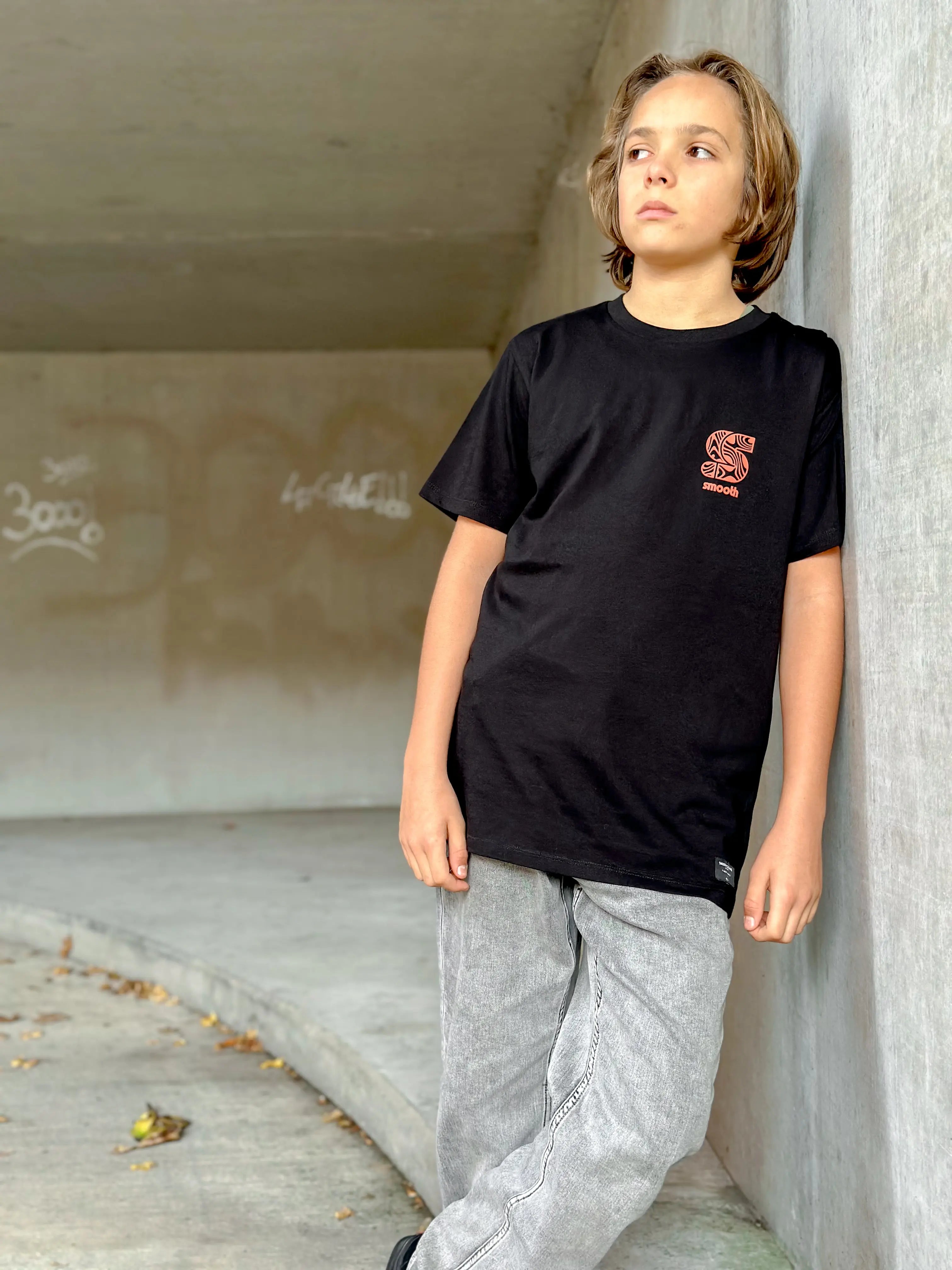 Black Kids T / S Pattern Copper Front Boys